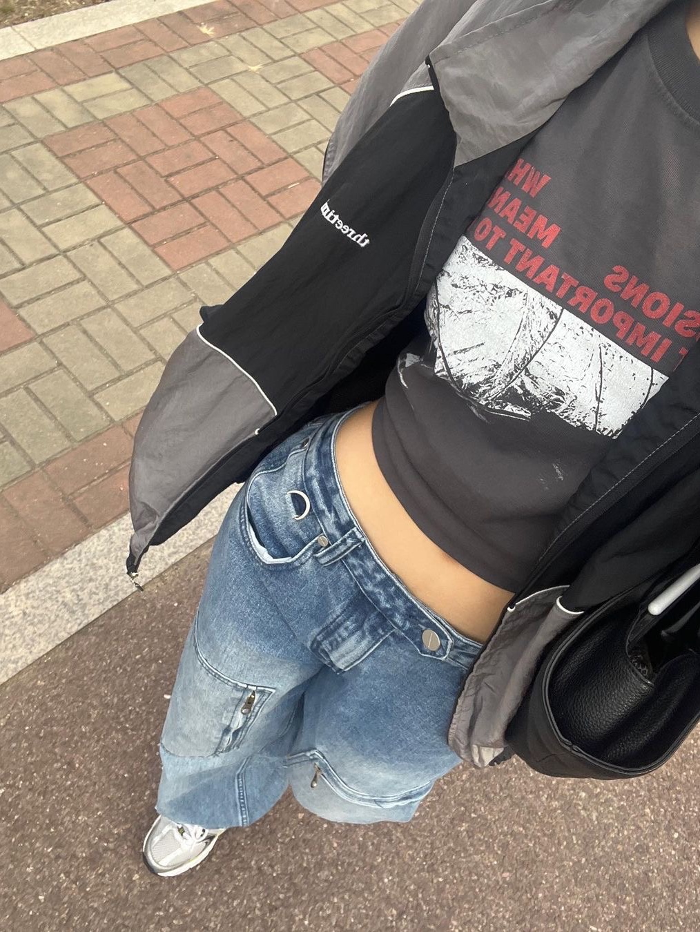 Thevinylhouse So What T-Shirt Black, Thevinylhouse So What T-Shirt White 착용 스타일 - 2