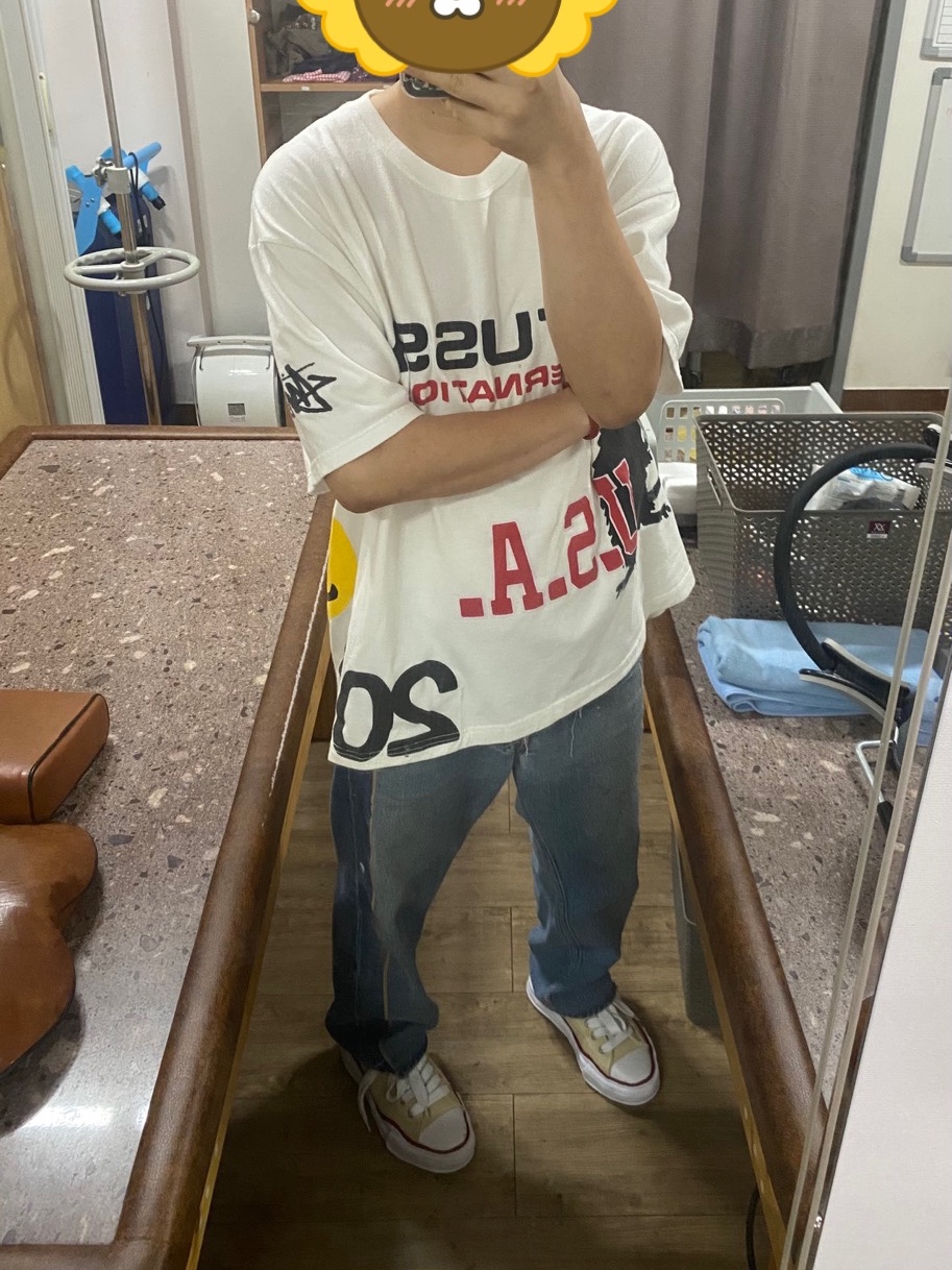 Maison Mihara Yasuhiro Peterson OG Sole Canvas Low-top Sneakers Natural, Stussy x Cactus Plant Flea Market USA 2019 T-Shirt White 착용 스타일 - 2