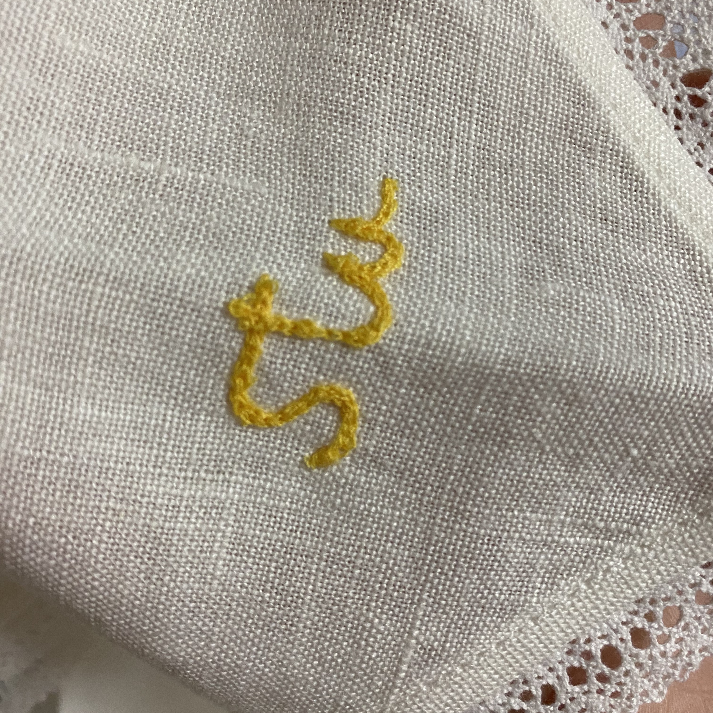 [KREAM 단독] STU Women Linen Head-kerchief White 착용 스타일