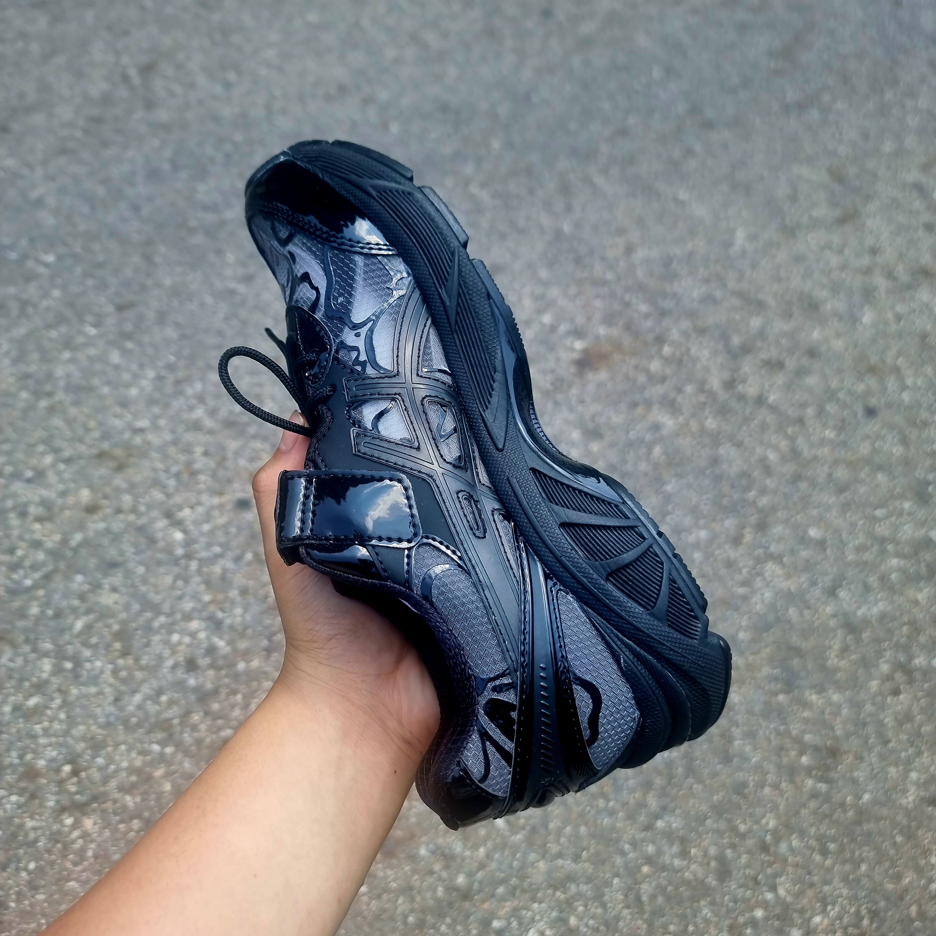 Asics x Cecilie Bahnsen GT-2160 Black 착용 스타일 - 3