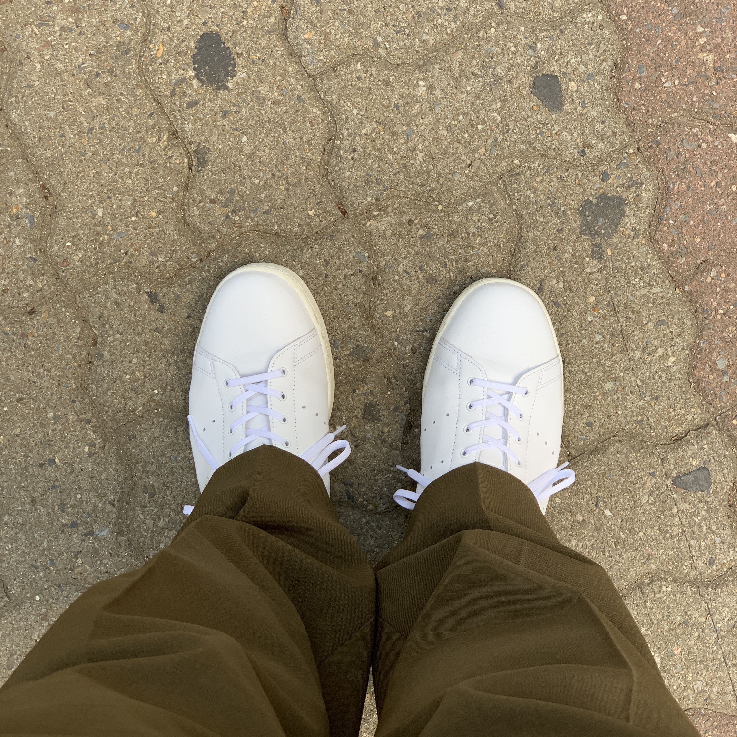 Adidas Stan Smith 80s Cloud White Green 착용 스타일