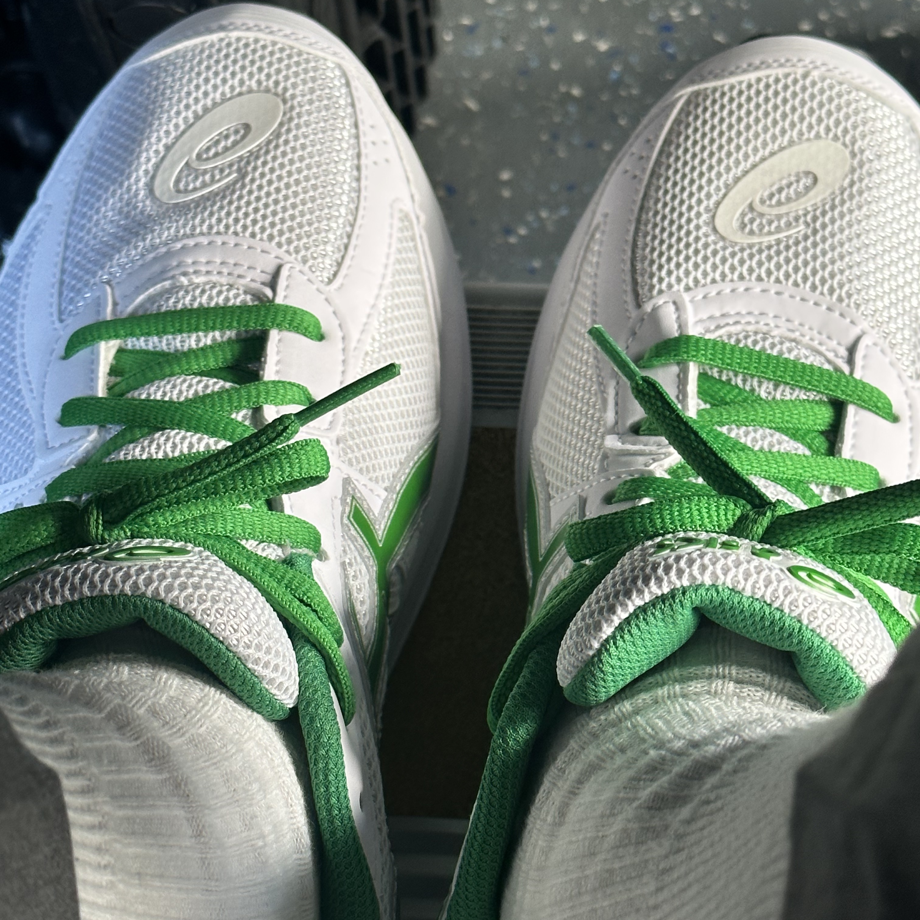 Asics Jog 100 S White Green - 2E Wide 착용 스타일