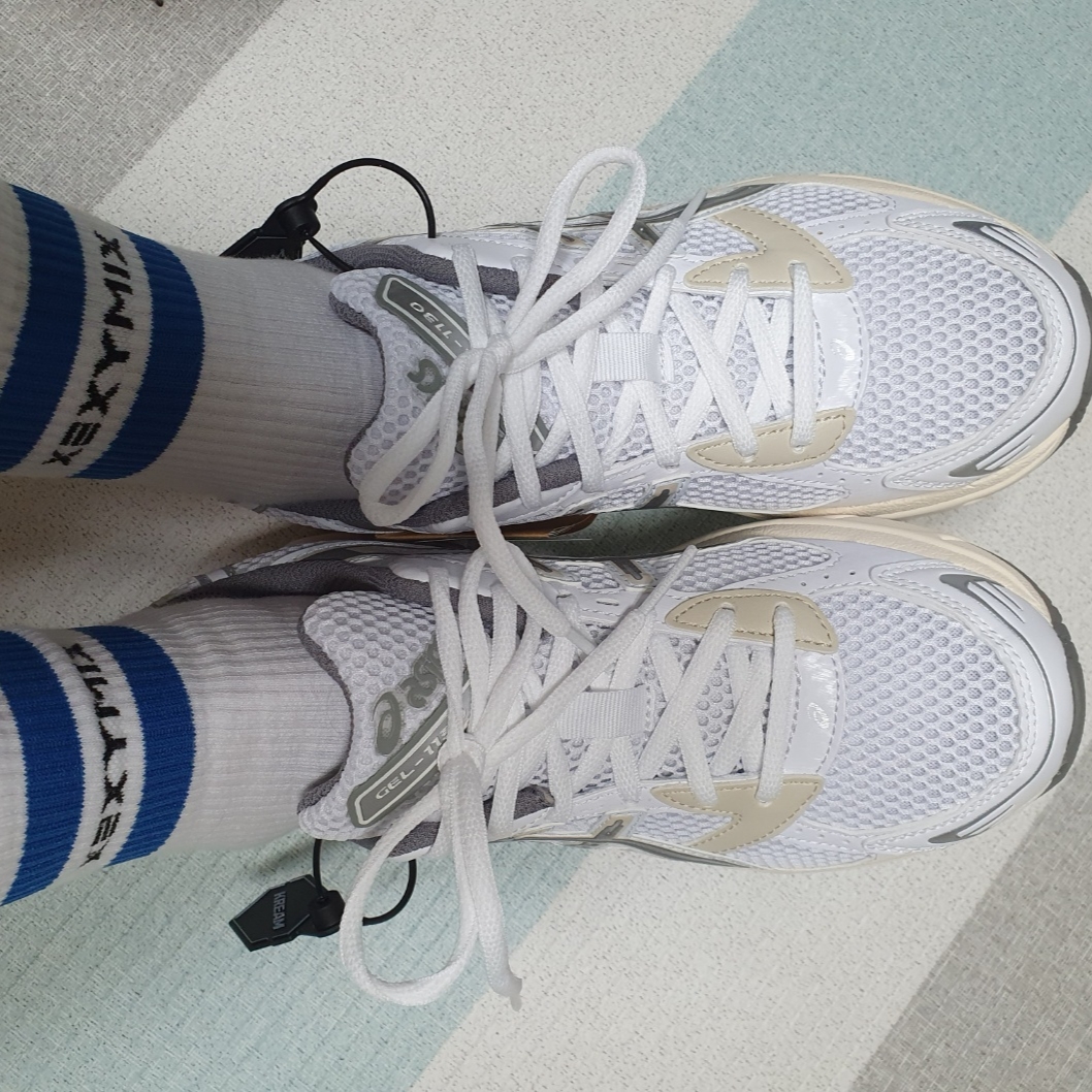 Asics Gel-1130 White Clay Grey 착용 스타일