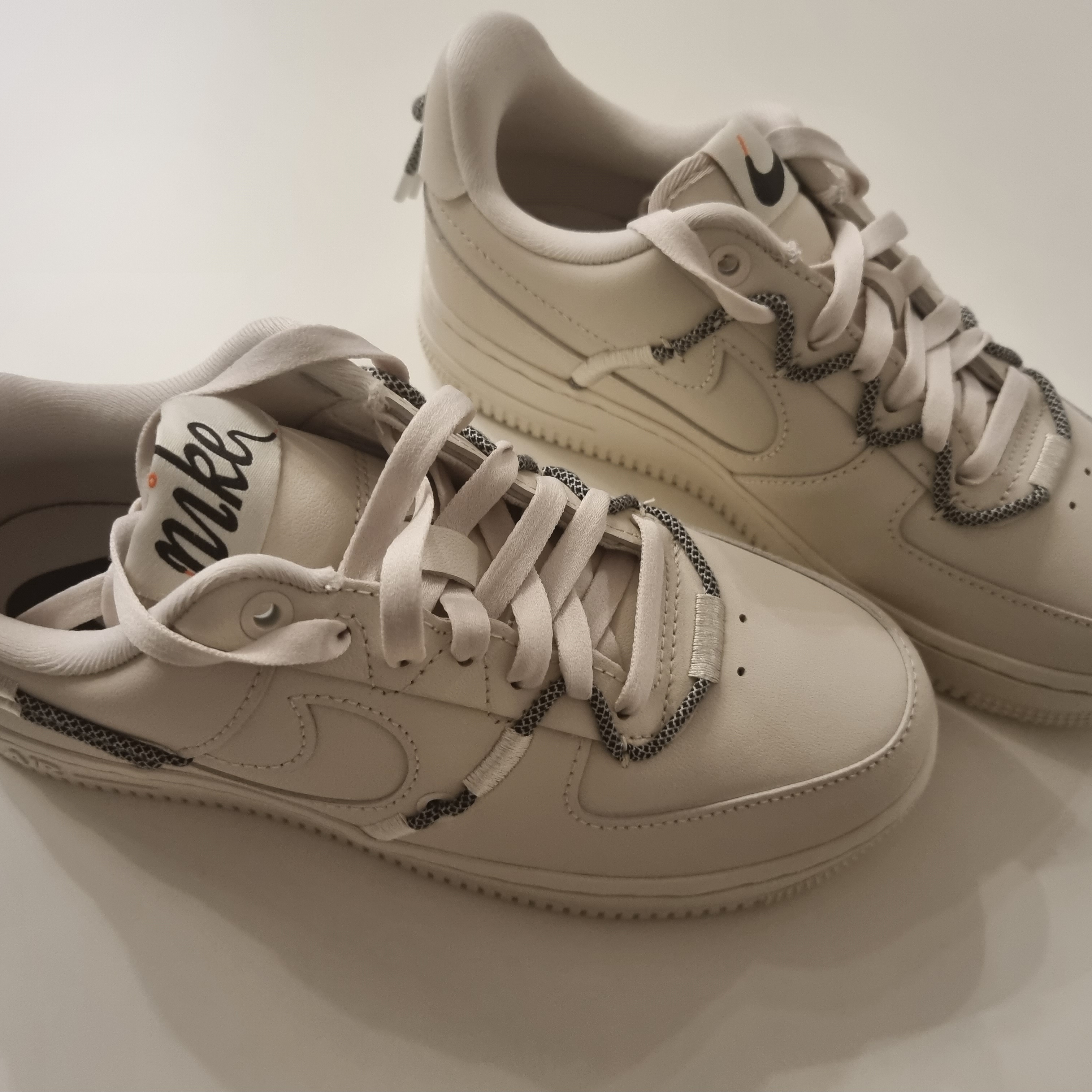 (W) Nike Air Force 1 '07 LX Light Orewood Brown 착용 스타일