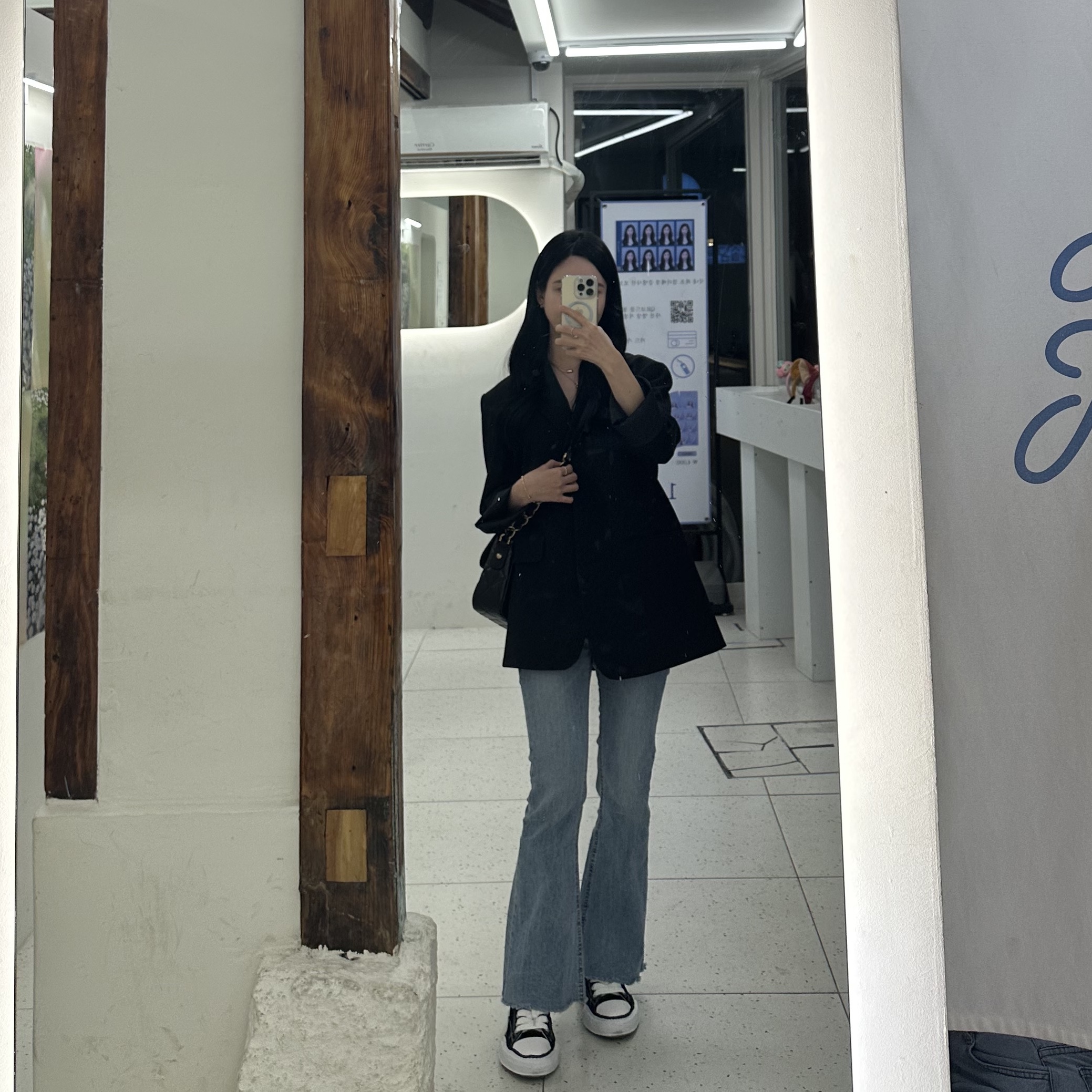 Maison Mihara Yasuhiro Peterson OG Sole Canvas Low Sneakers Black 착용 스타일 - 3