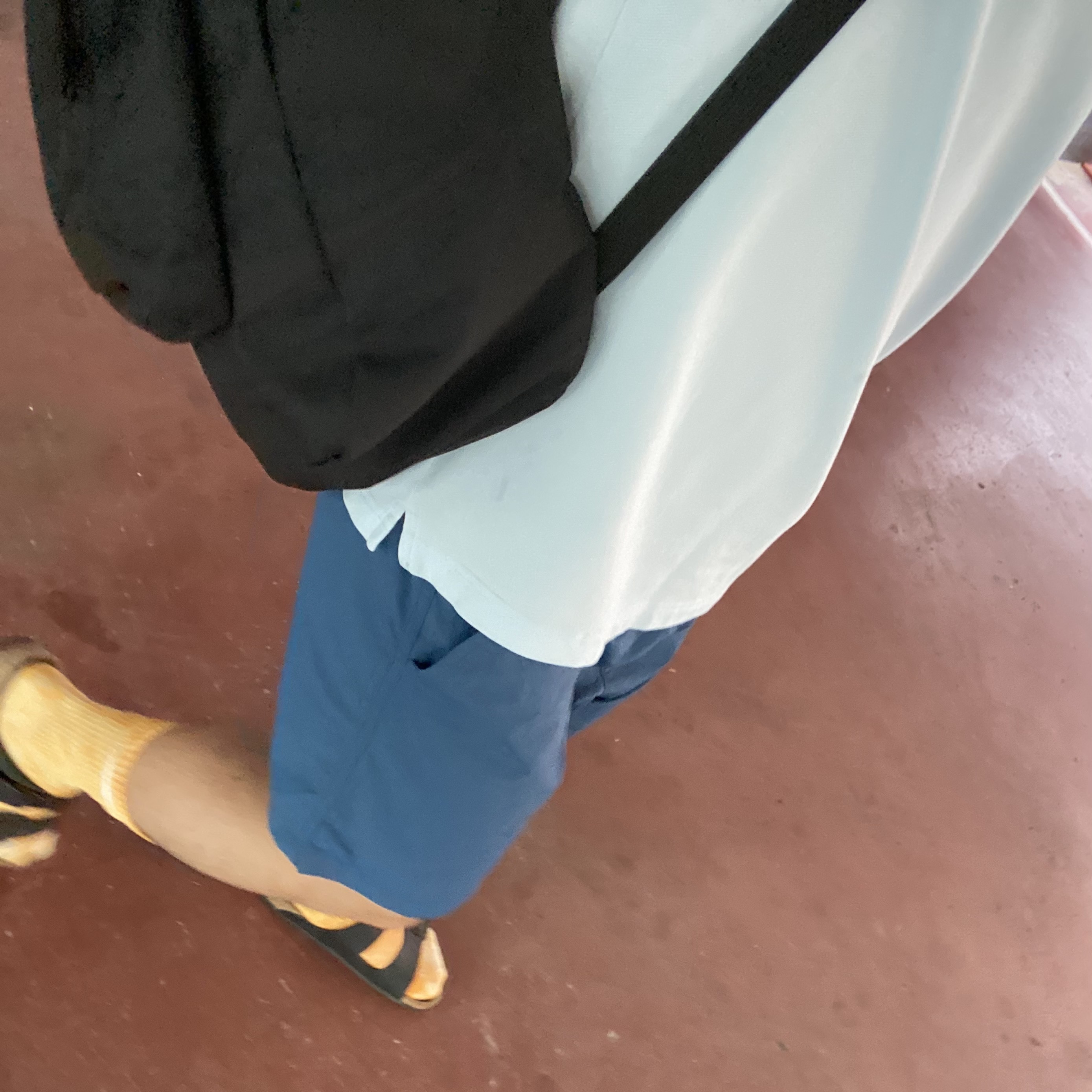 Birkenstock Arizona Black - Regular 착용 스타일