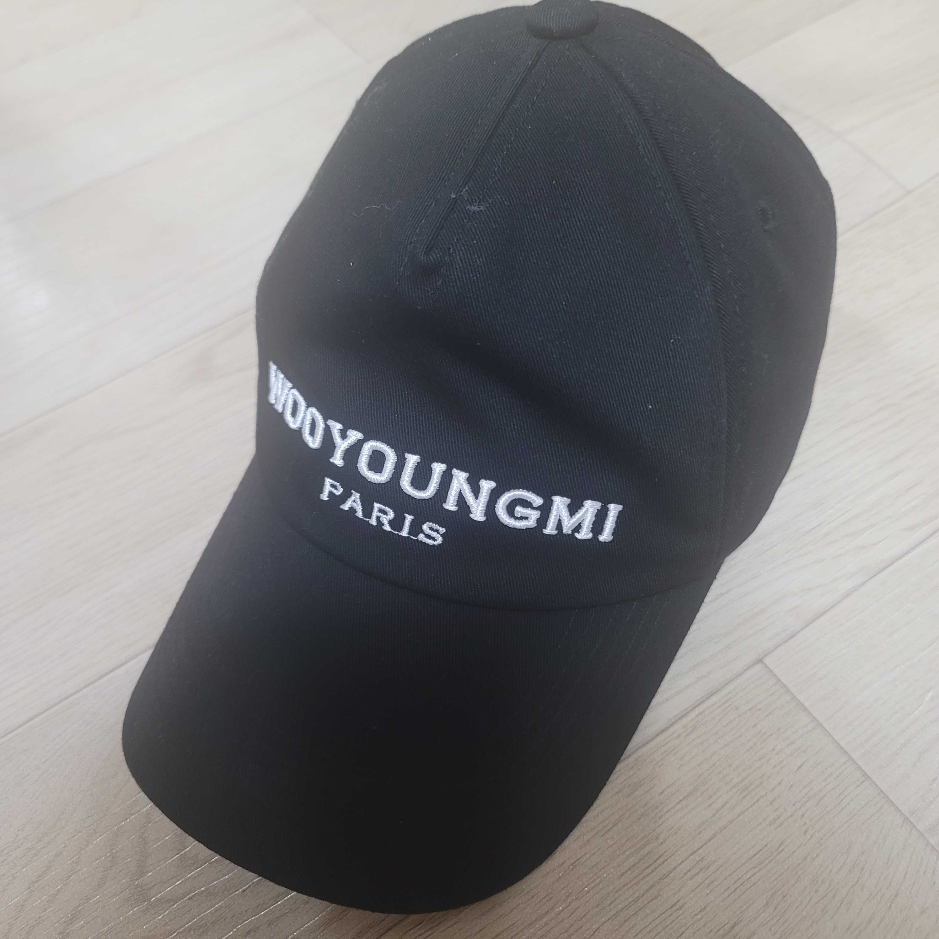 Wooyoungmi Embroidered Ball Cap Black - 23SS 착용 스타일