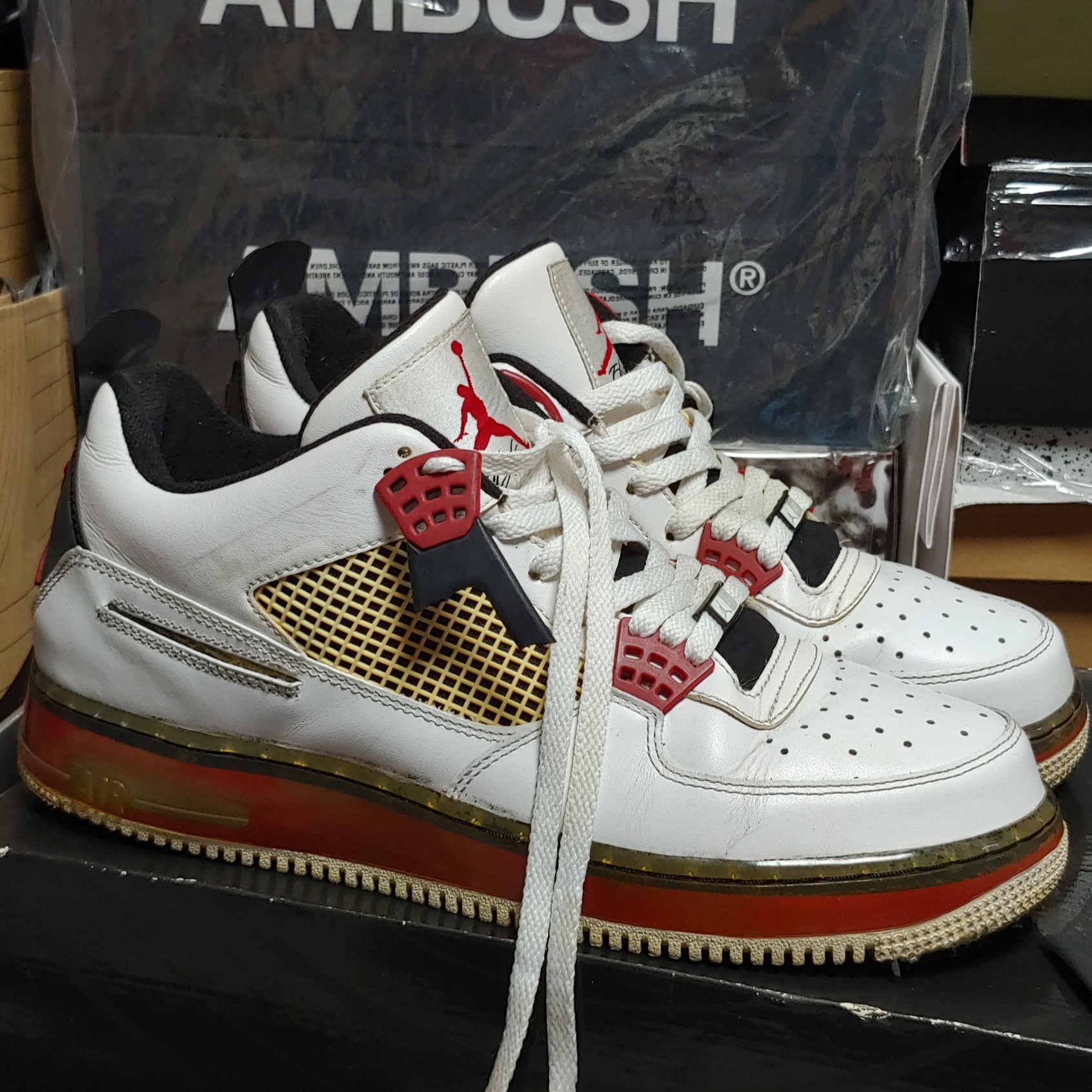 Jordan Fusion 4 Cement 착용 스타일 - 2