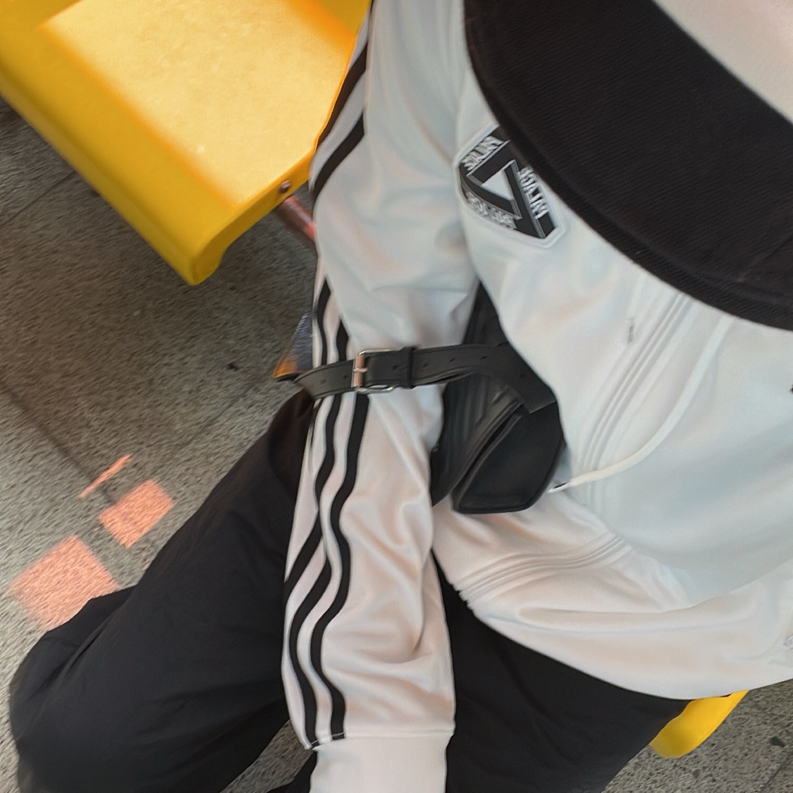 Palace x Adidas Hooded Firebird Track Top White - 23SS 착용 스타일 - 1