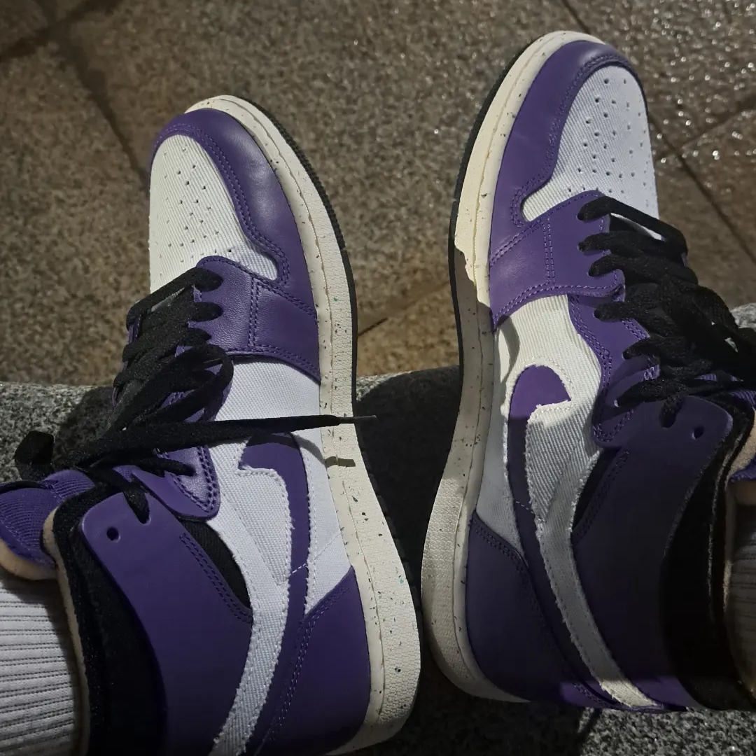 Jordan 1 Zoom Air CMFT Dark Iris 착용 스타일