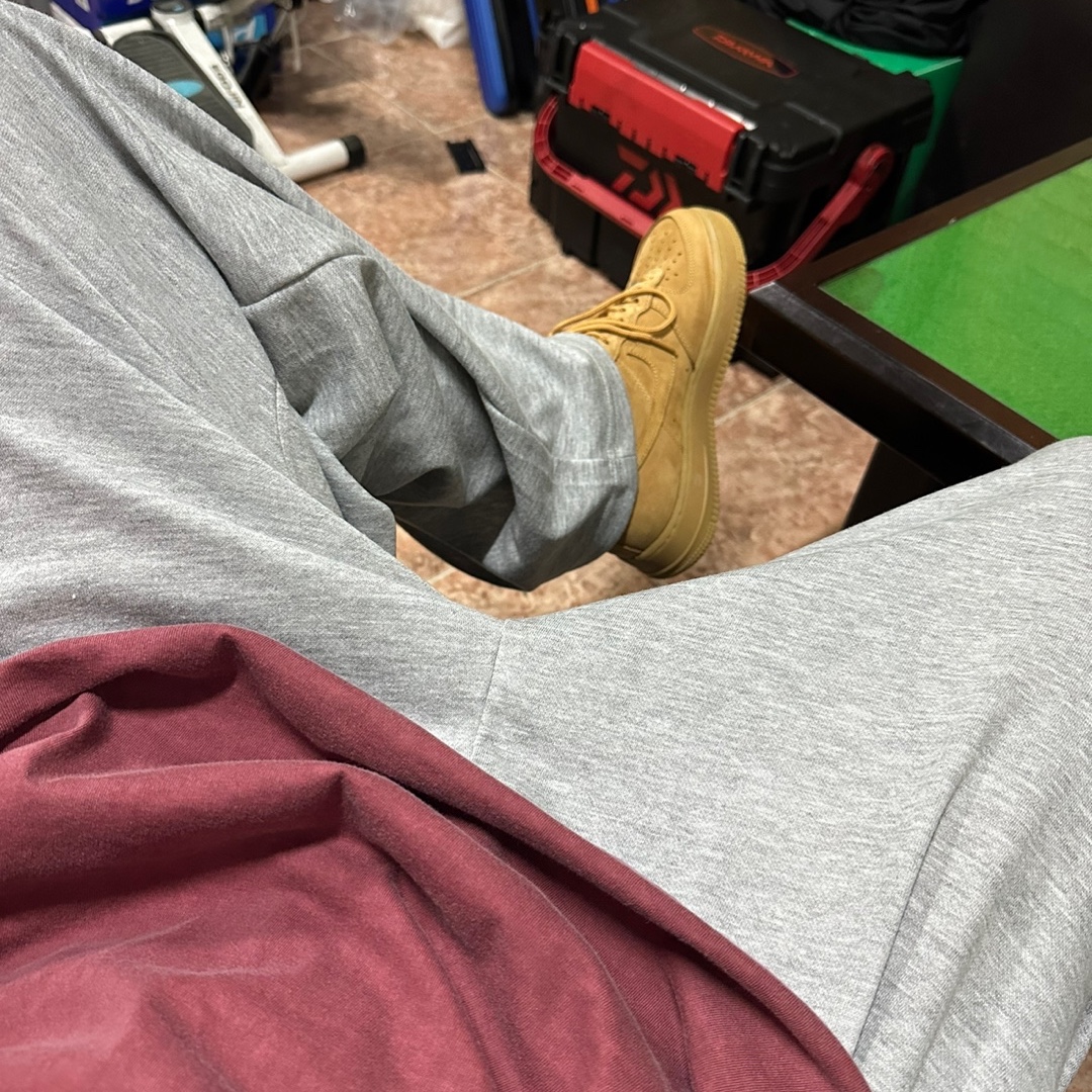 Nike x Supreme Air Force 1 Low Flax 착용 스타일