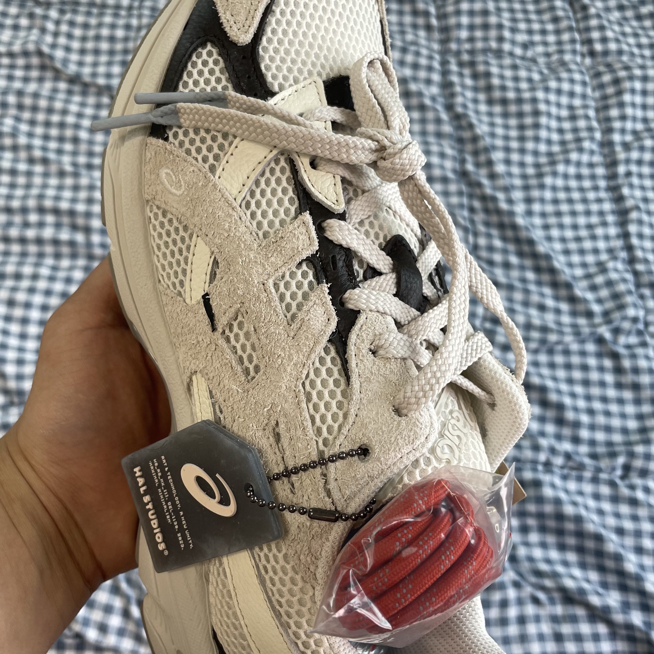 Asics x Hal Studios Gel-1130 MK-III Glacier 착용 스타일 - 3
