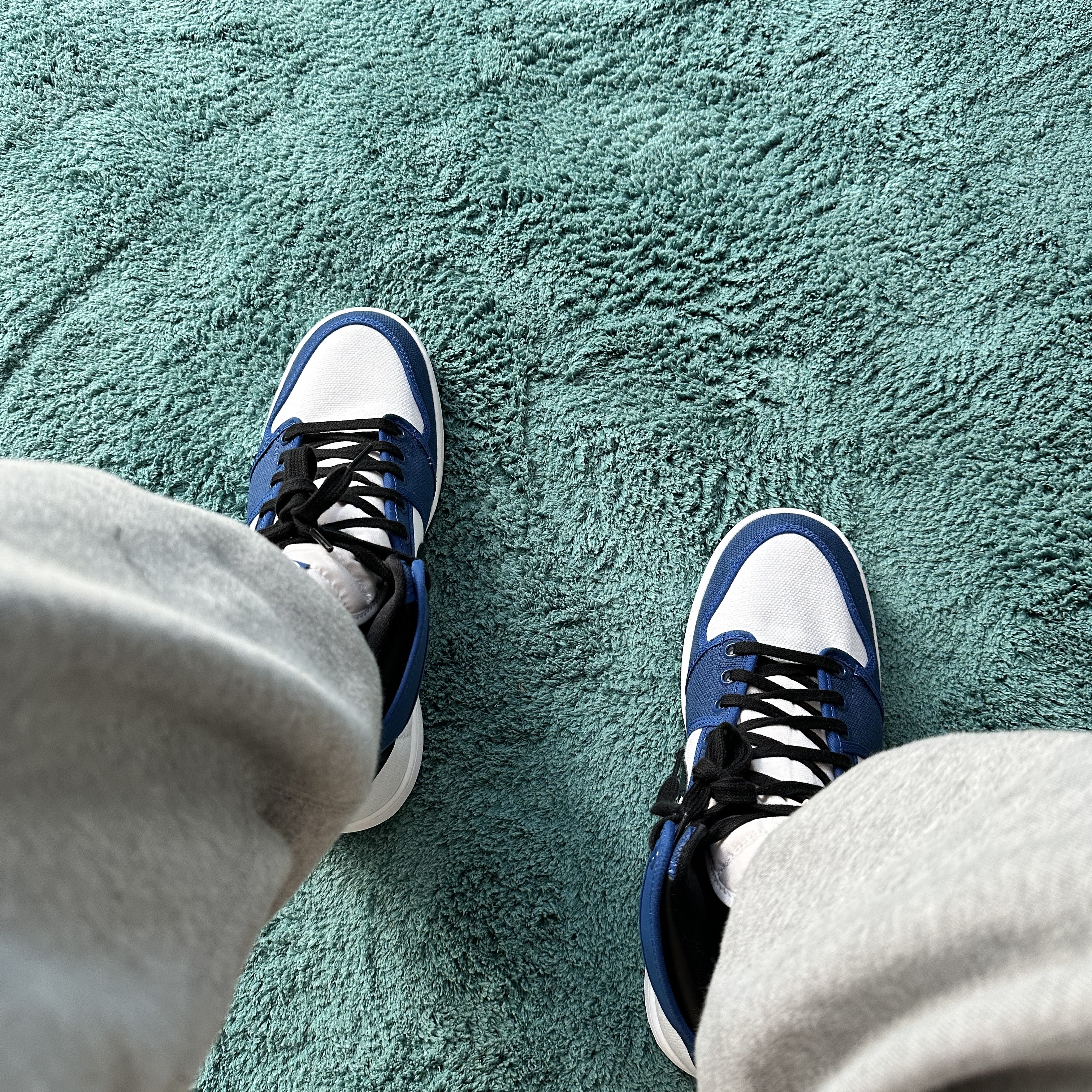Jordan 1 KO Storm Blue 착용 스타일