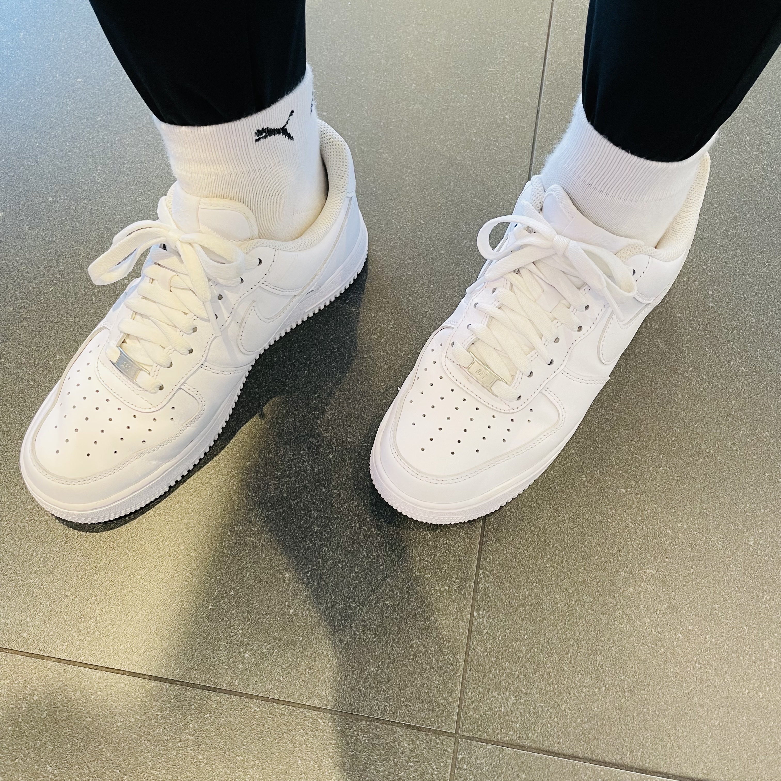 Nike Air Force 1 '07 Low White 착용 스타일