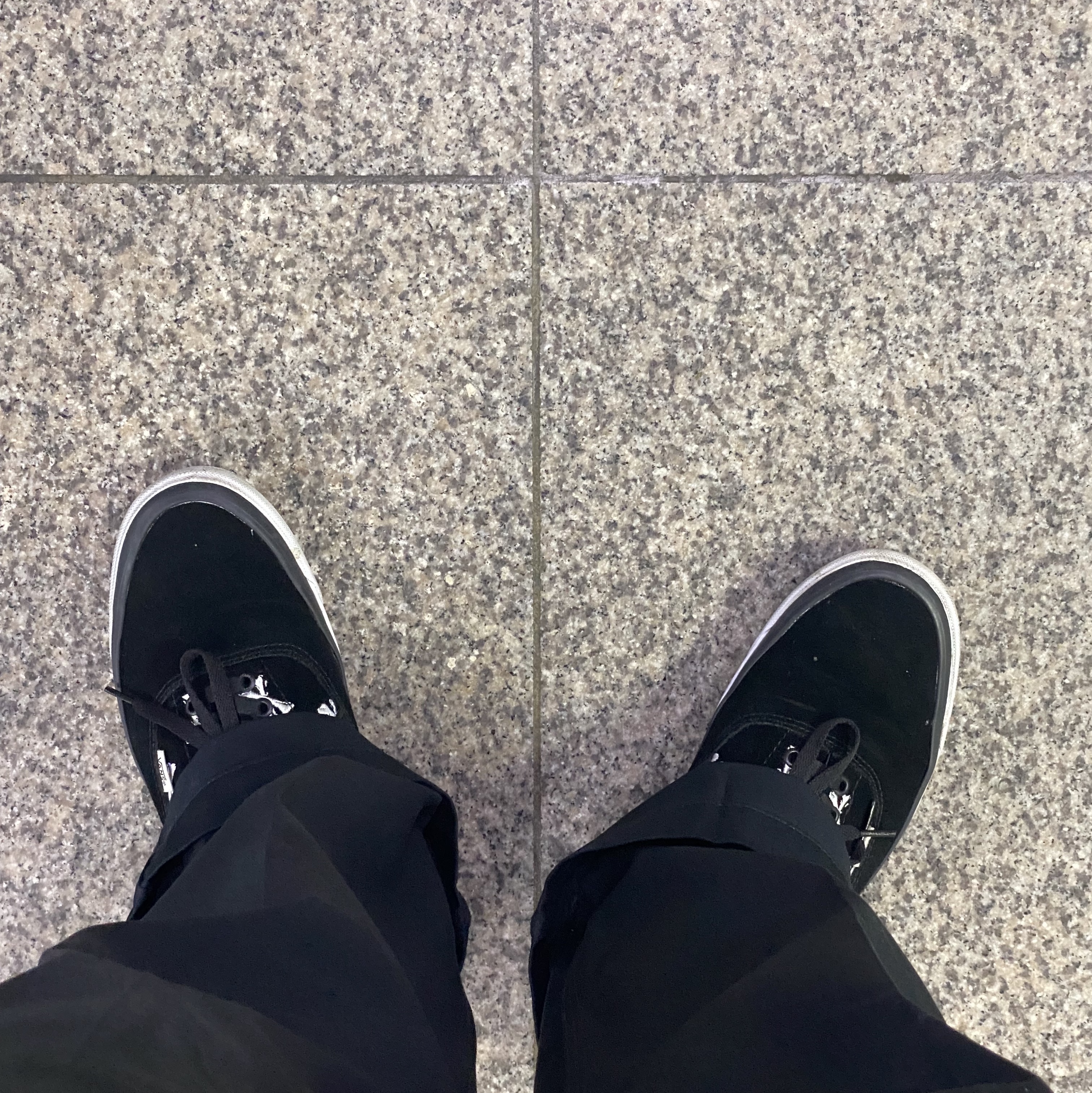 Vans Vault x WTAPS OG Era LX Black 착용 스타일