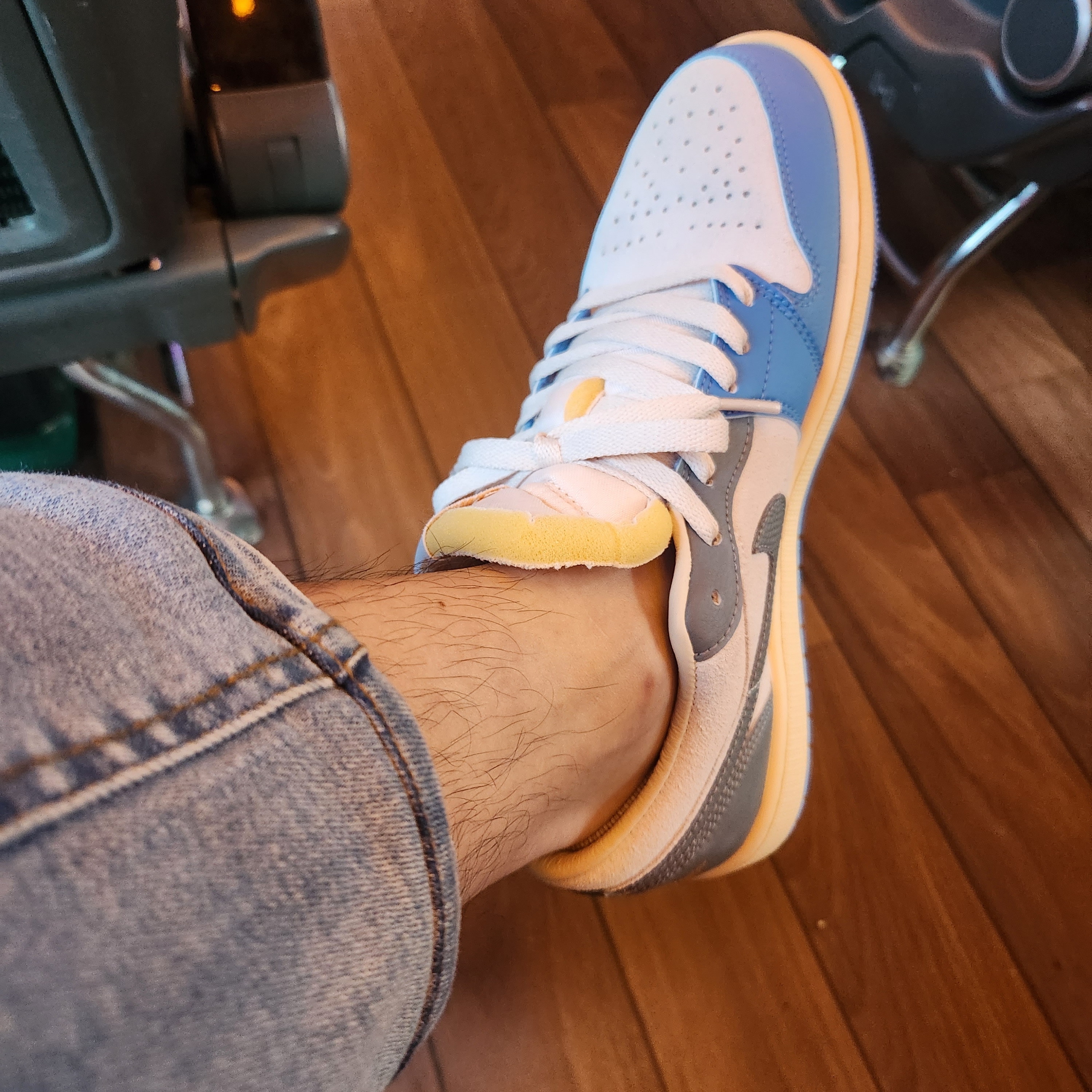 Jordan 1 Low SE Tokyo 96 착용 스타일