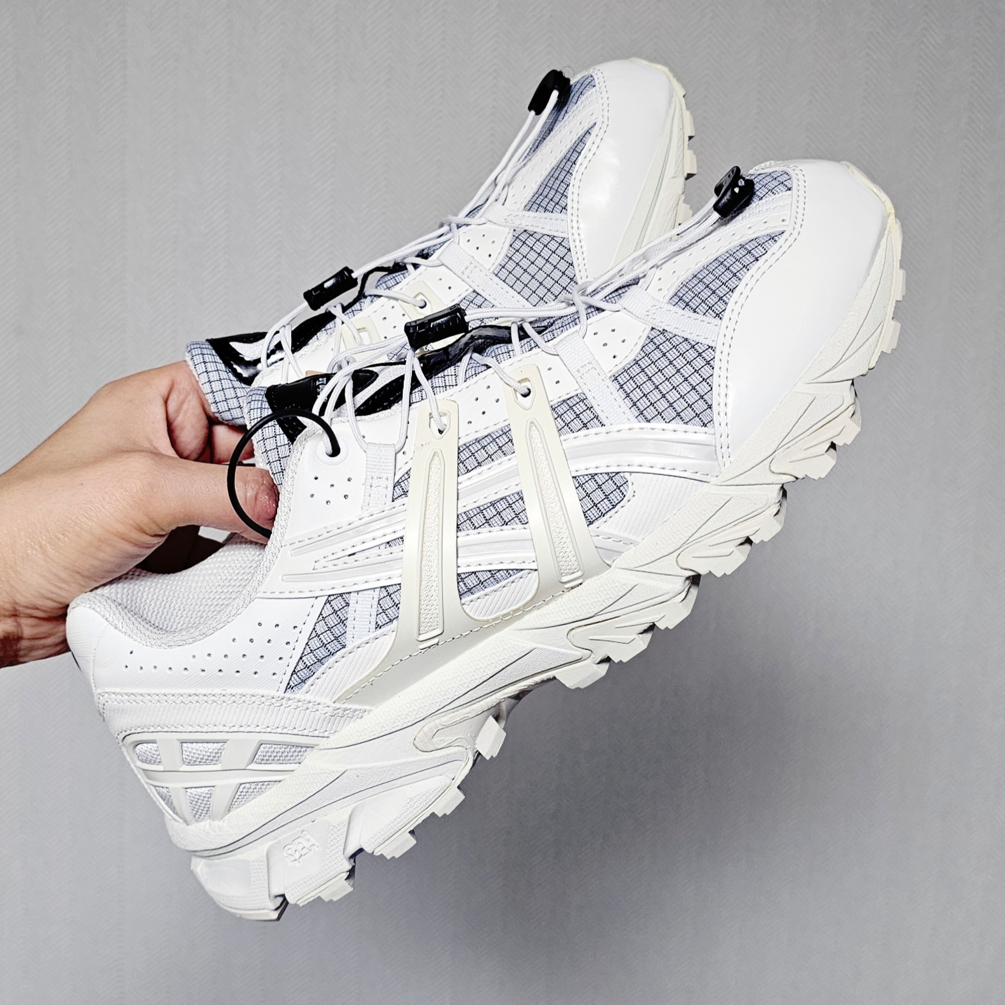 (W) Asics x Matin Kim Gel-Sonoma 15-50 Glacier Grey White 착용 스타일