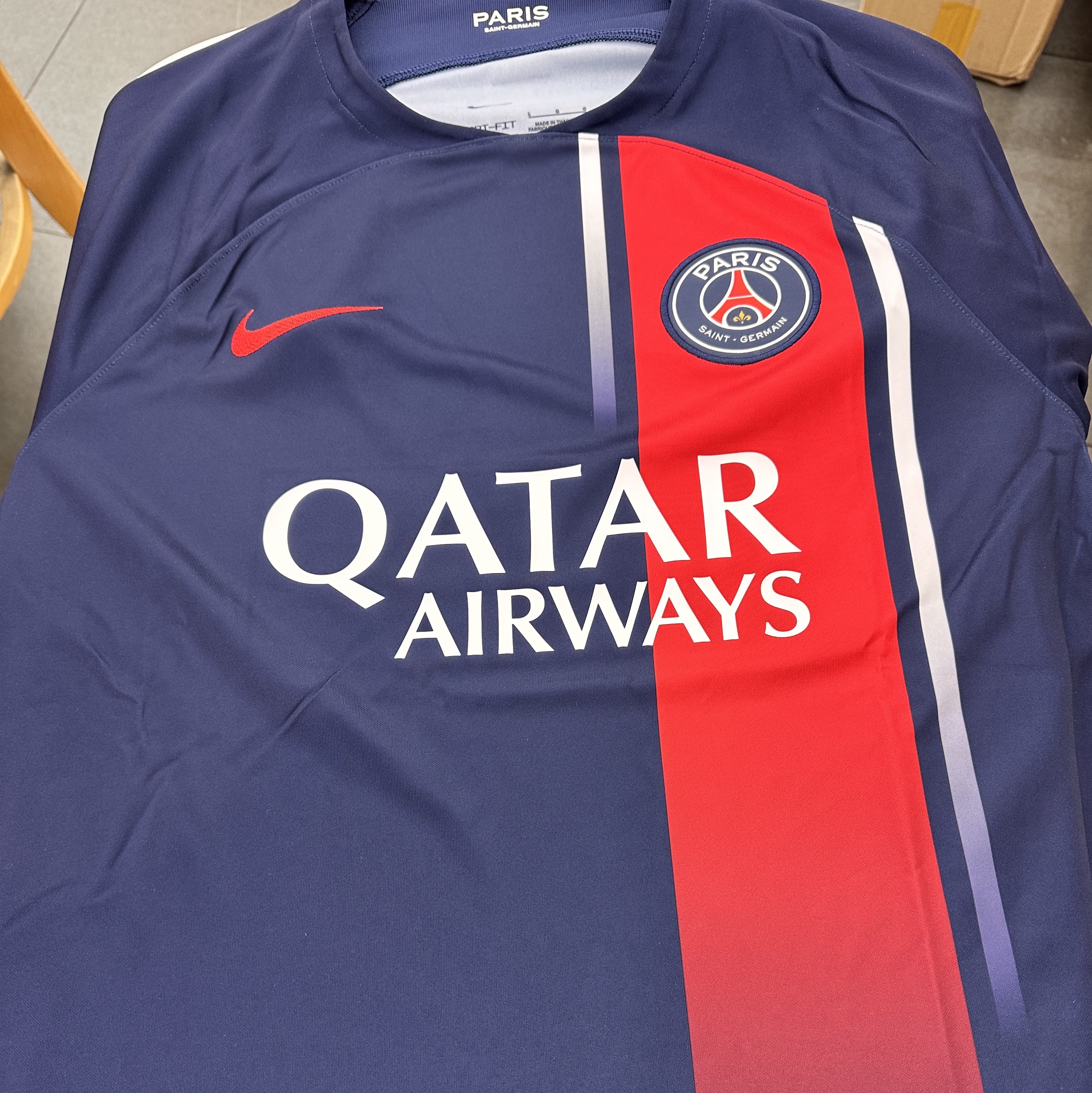 Nike Paris Saint-Germain 2023/24 Dri-Fit Stadium Home Jersey Midnight Navy (Non Marking Ver.) 착용 스타일