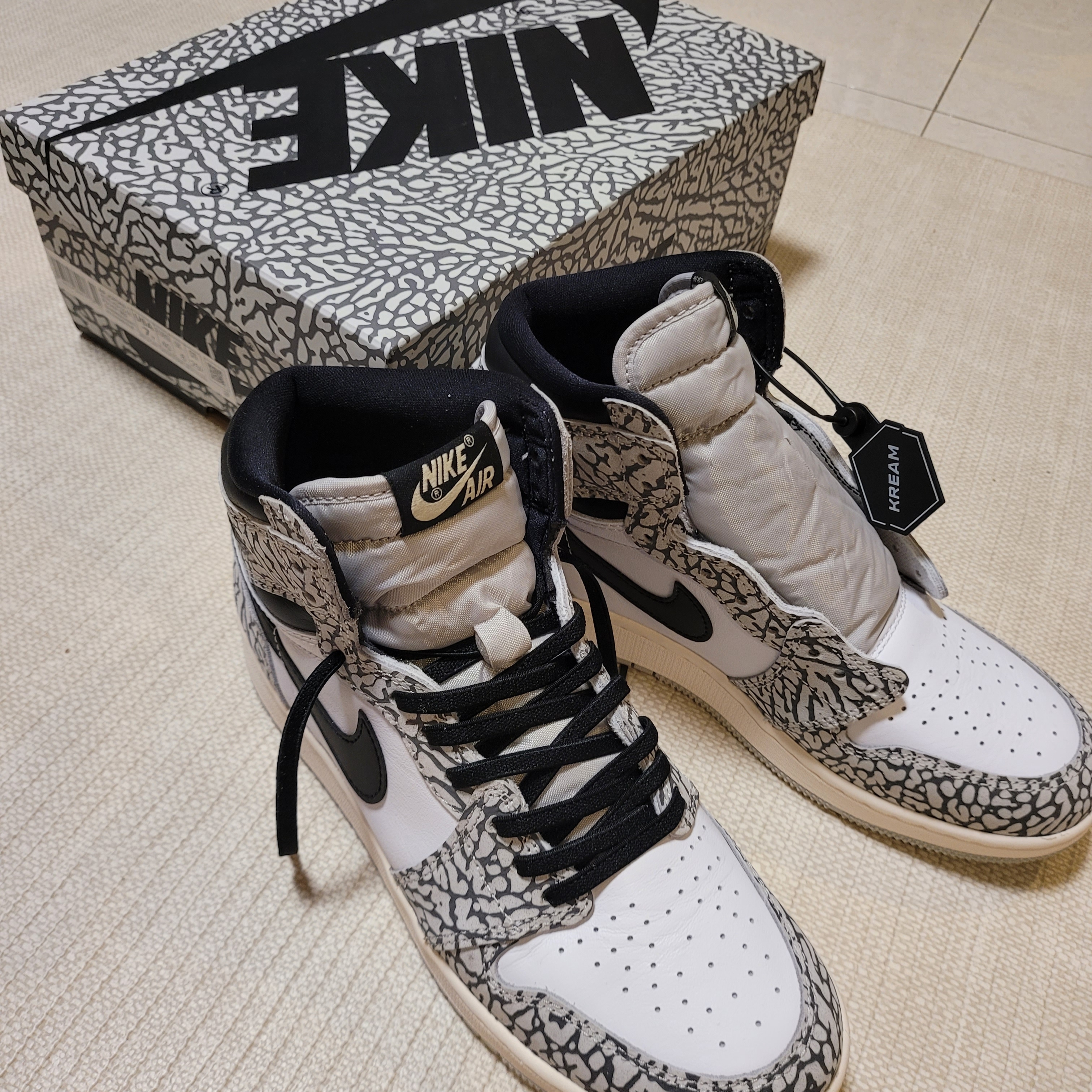 (GS) Jordan 1 Retro High White Cement, Jordan 1 Retro High OG White Cement 착용 스타일 - 3