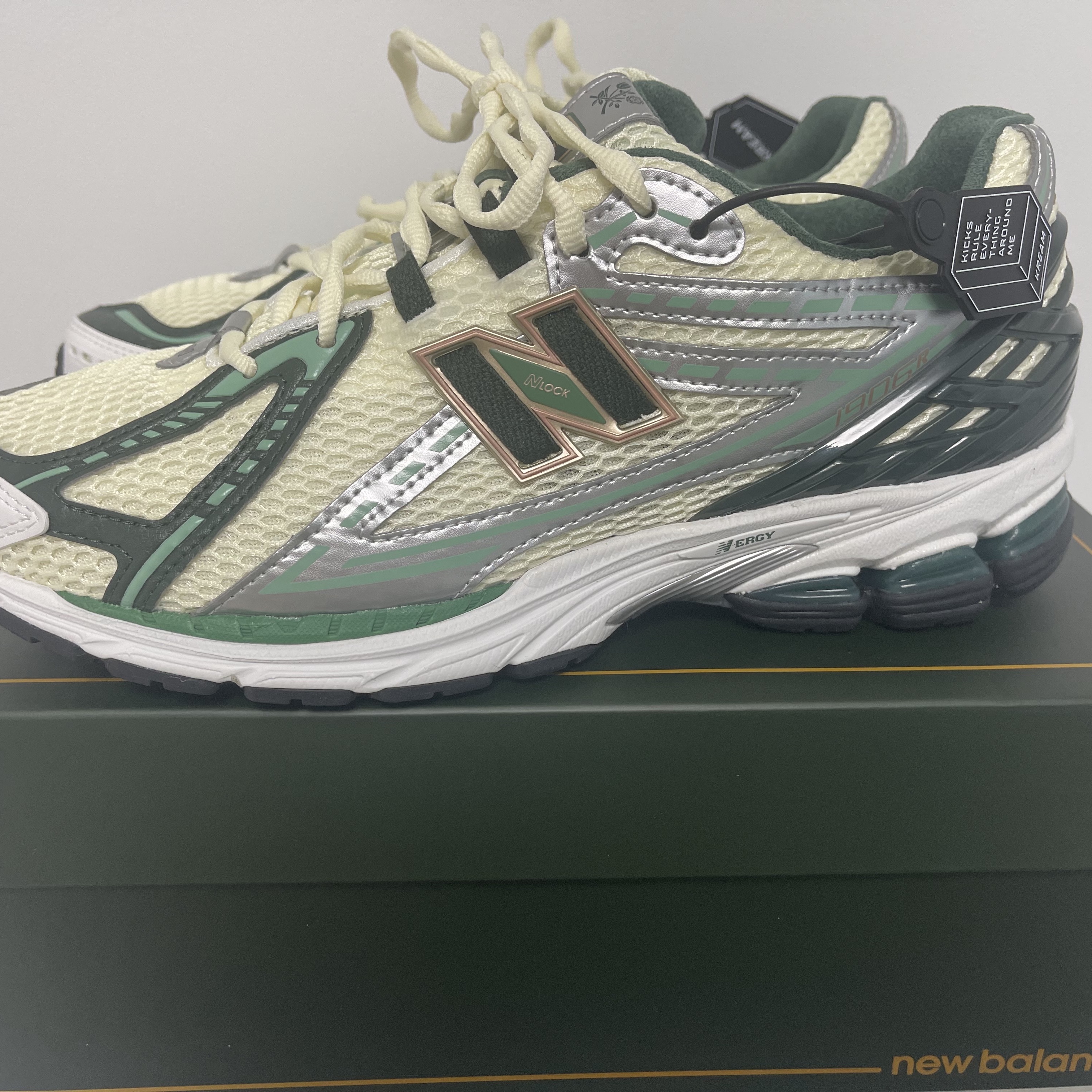 New Balance x Aime Leon Dore 1906R Jade 착용 스타일 - 1