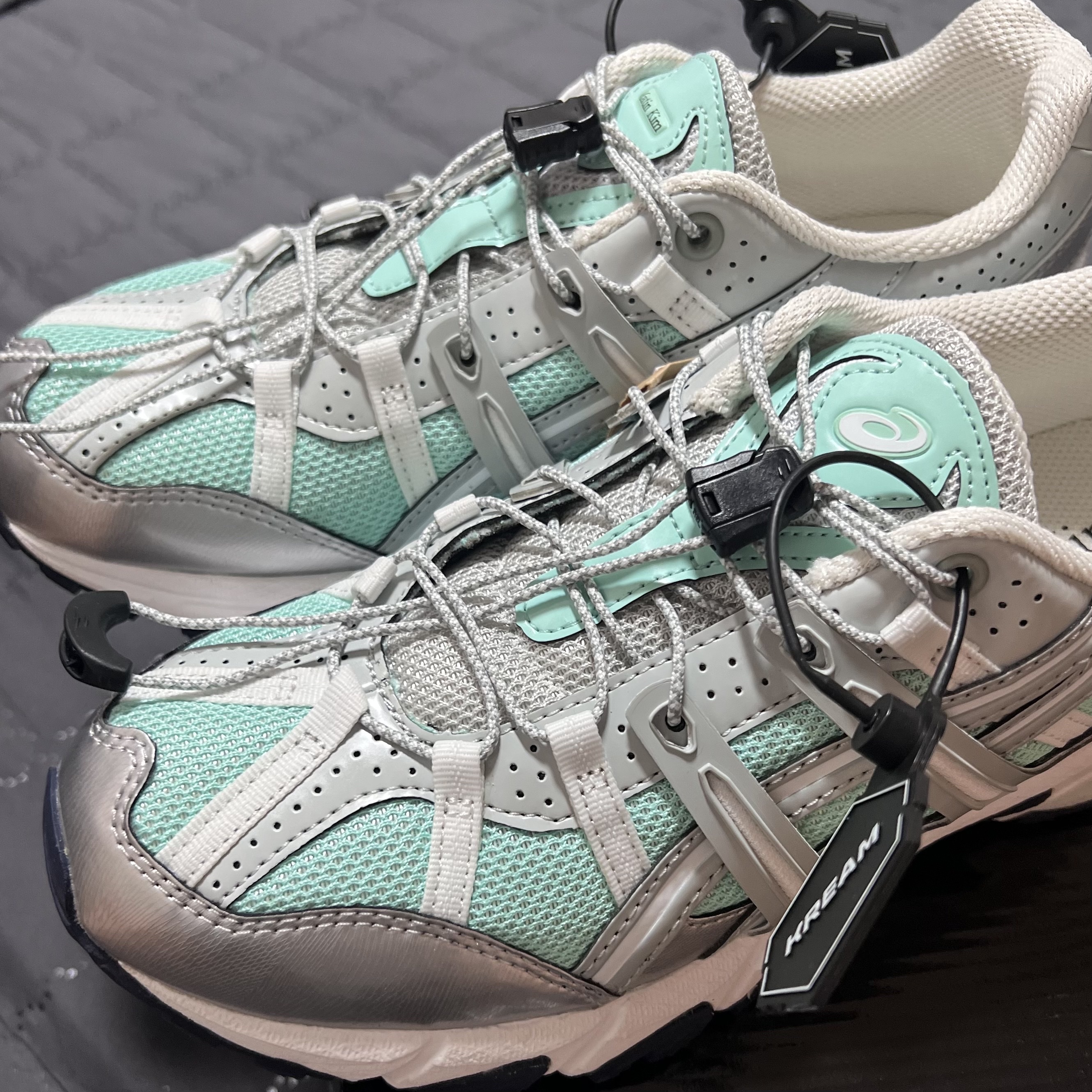 (W) Asics x Matin Kim Gel-Sonoma 15-50 Oasis Green Pure Silver 착용 스타일 - 2