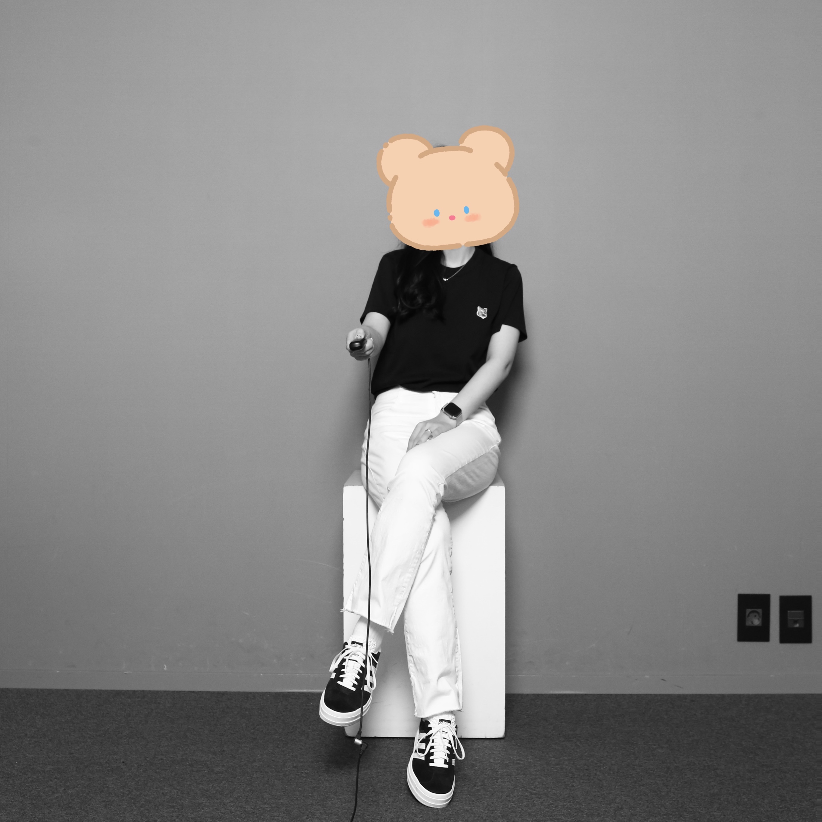 (W) Maison Kitsune Fox Head Patch Classic T-Shirt Black 착용 스타일
