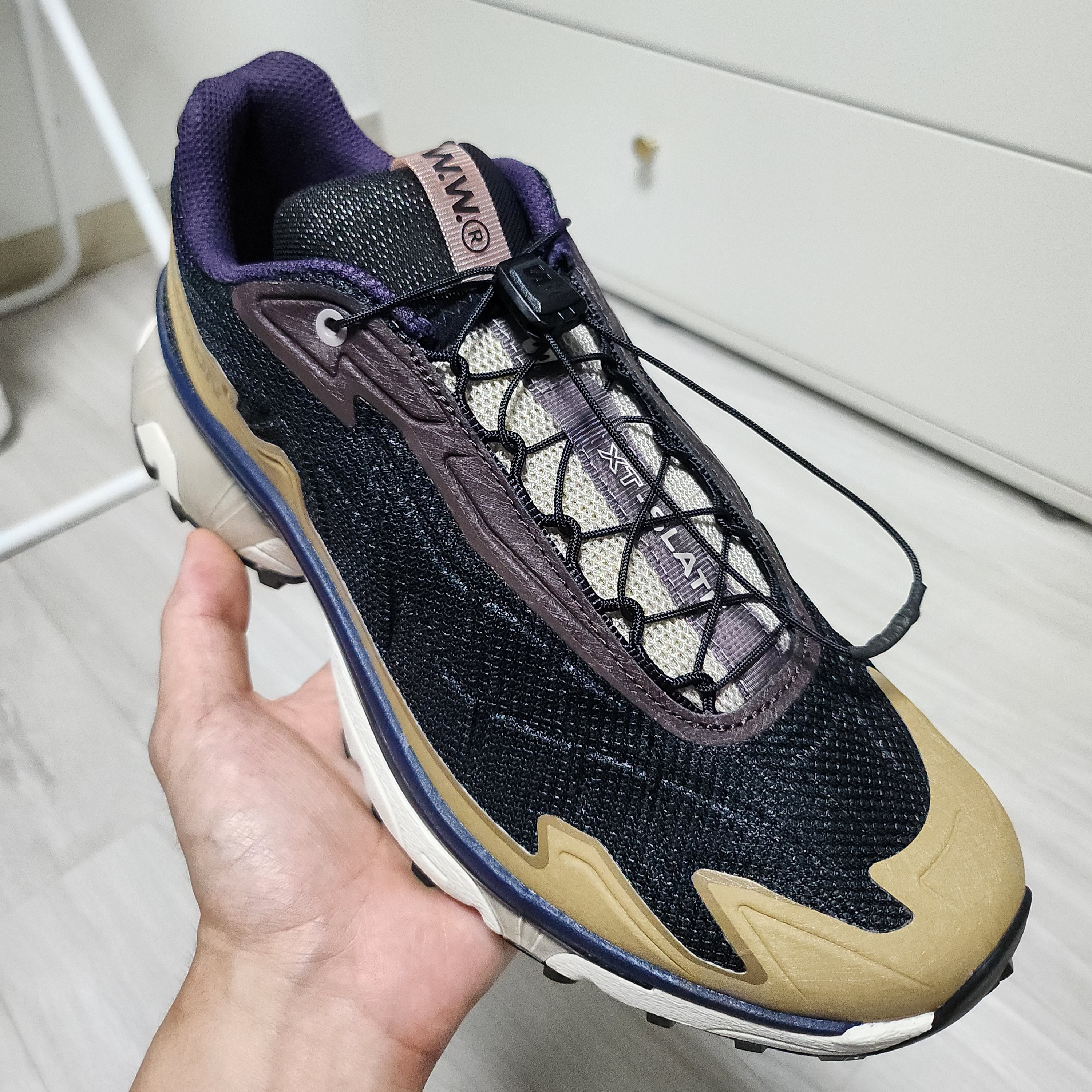 Salomon x Wood Wood XT-Slate Black Kelp 착용 스타일 - 1