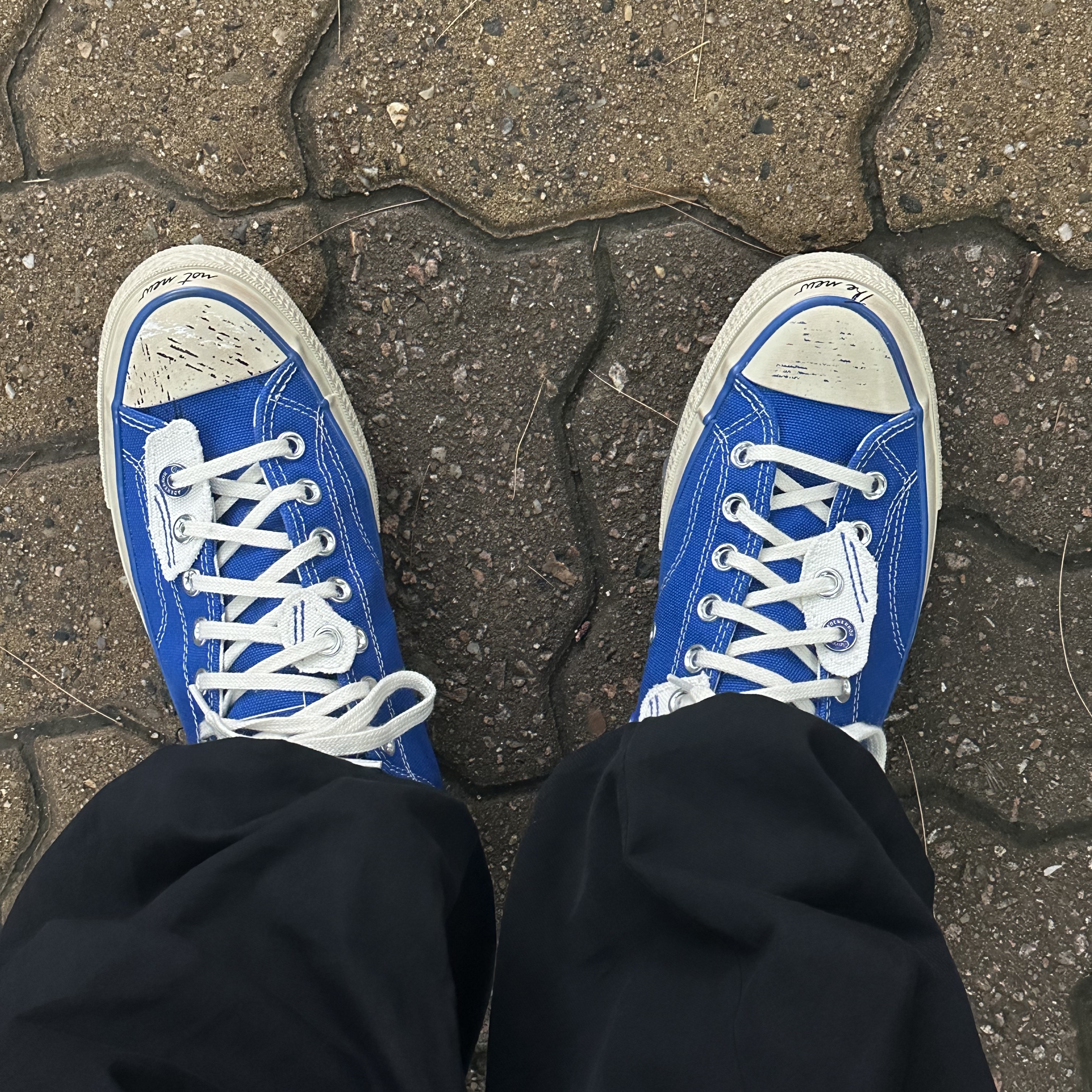 Converse x Ader Error Chuck 70 Ox Imperial Blue 착용 스타일 - 1