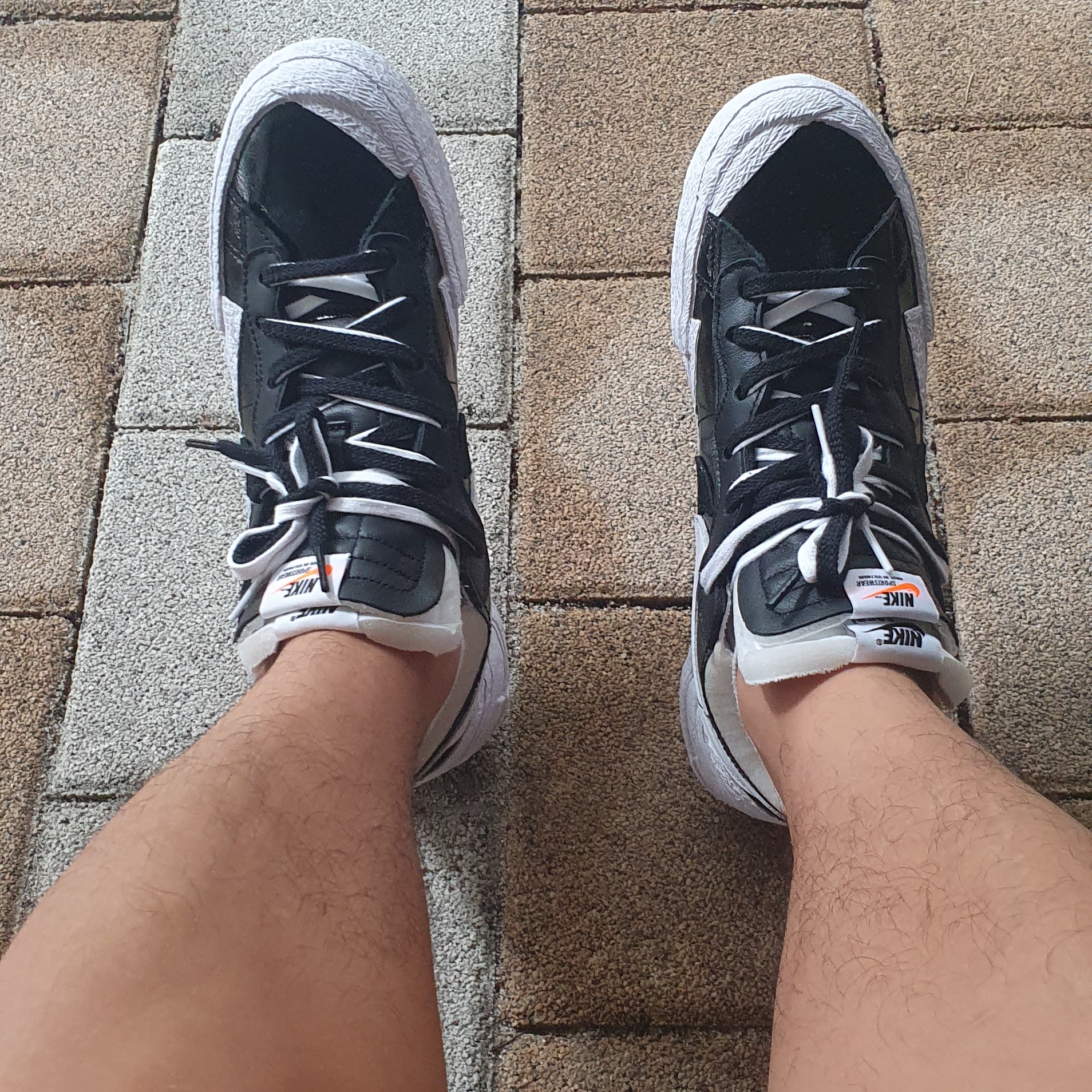 Nike x Sacai Blazer Low Black Patent Leather 착용 스타일