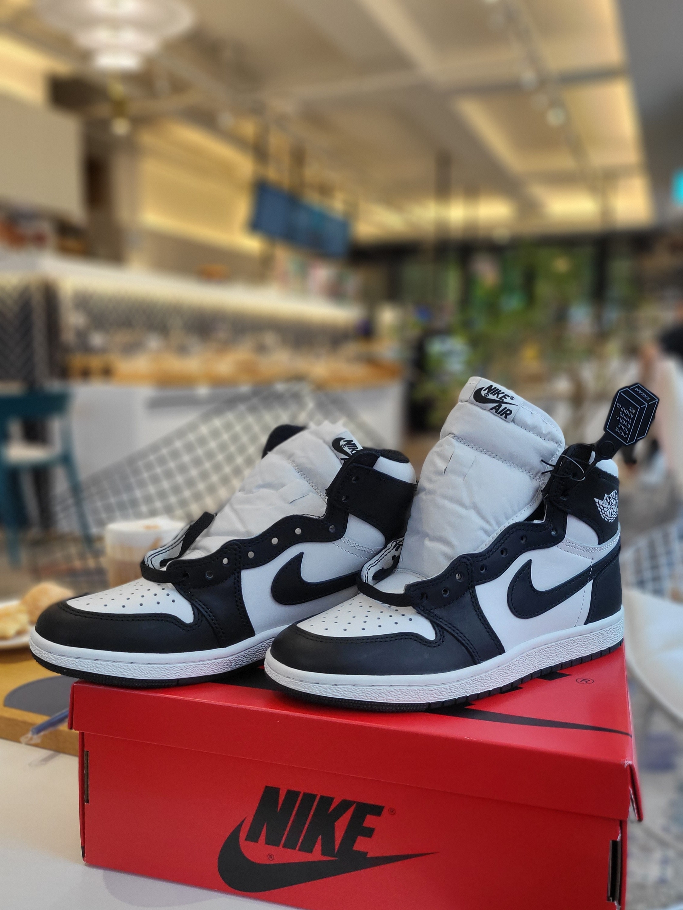 Jordan 1 High 85 Black White 착용 스타일 - 1