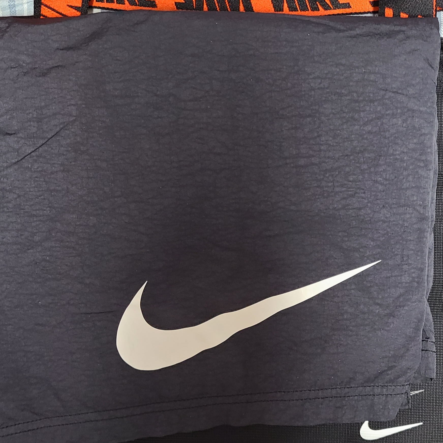 Nike x Stussy Water Shorts Off Noir 착용 스타일 - 2