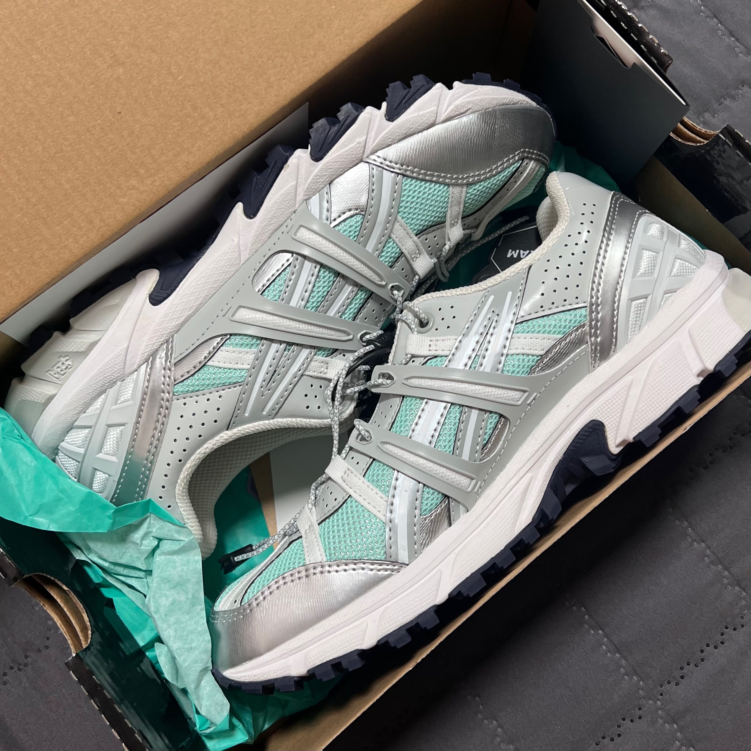 (W) Asics x Matin Kim Gel-Sonoma 15-50 Oasis Green Pure Silver 착용 스타일 - 1