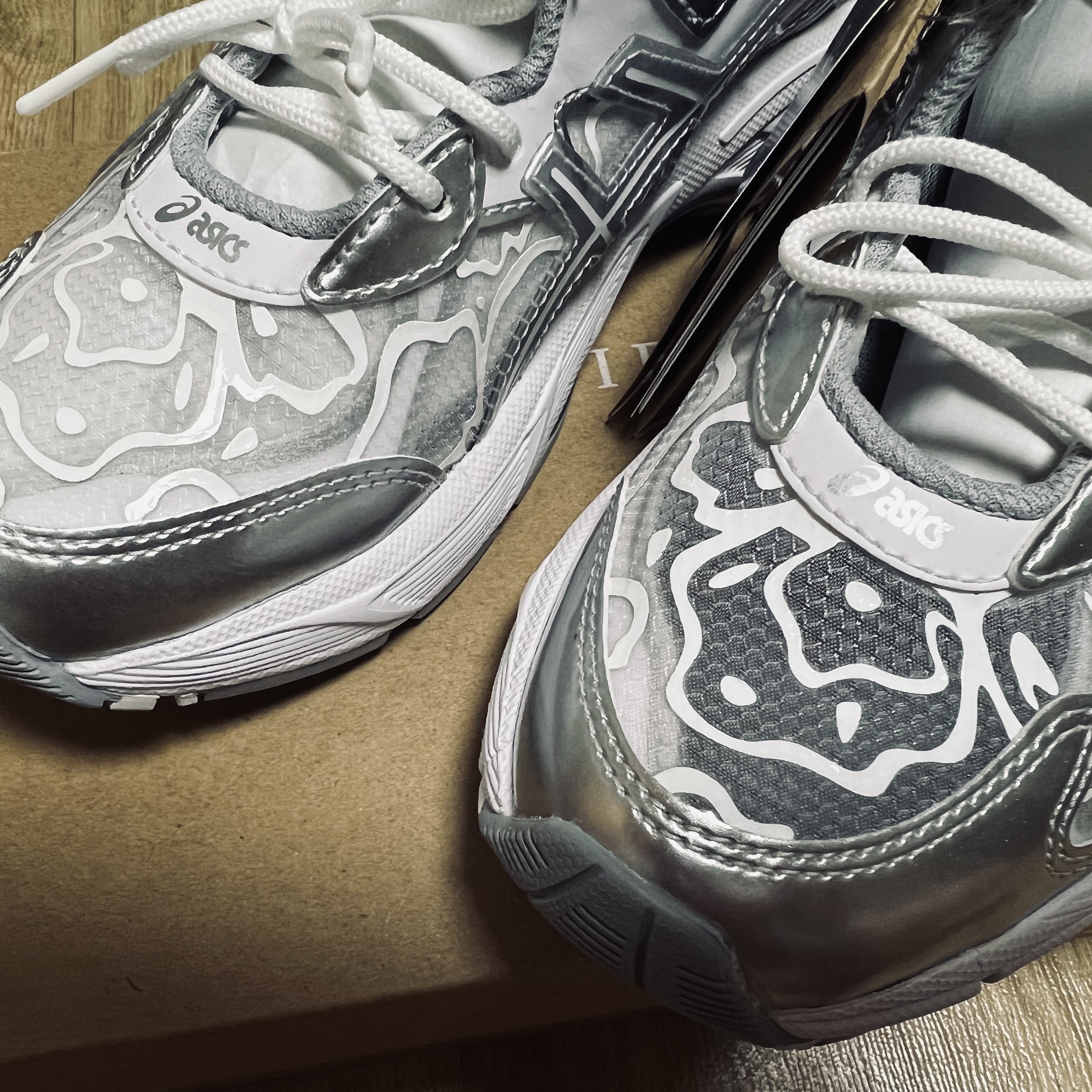 Asics x Cecilie Bahnsen GT-2160 White 착용 스타일 - 2