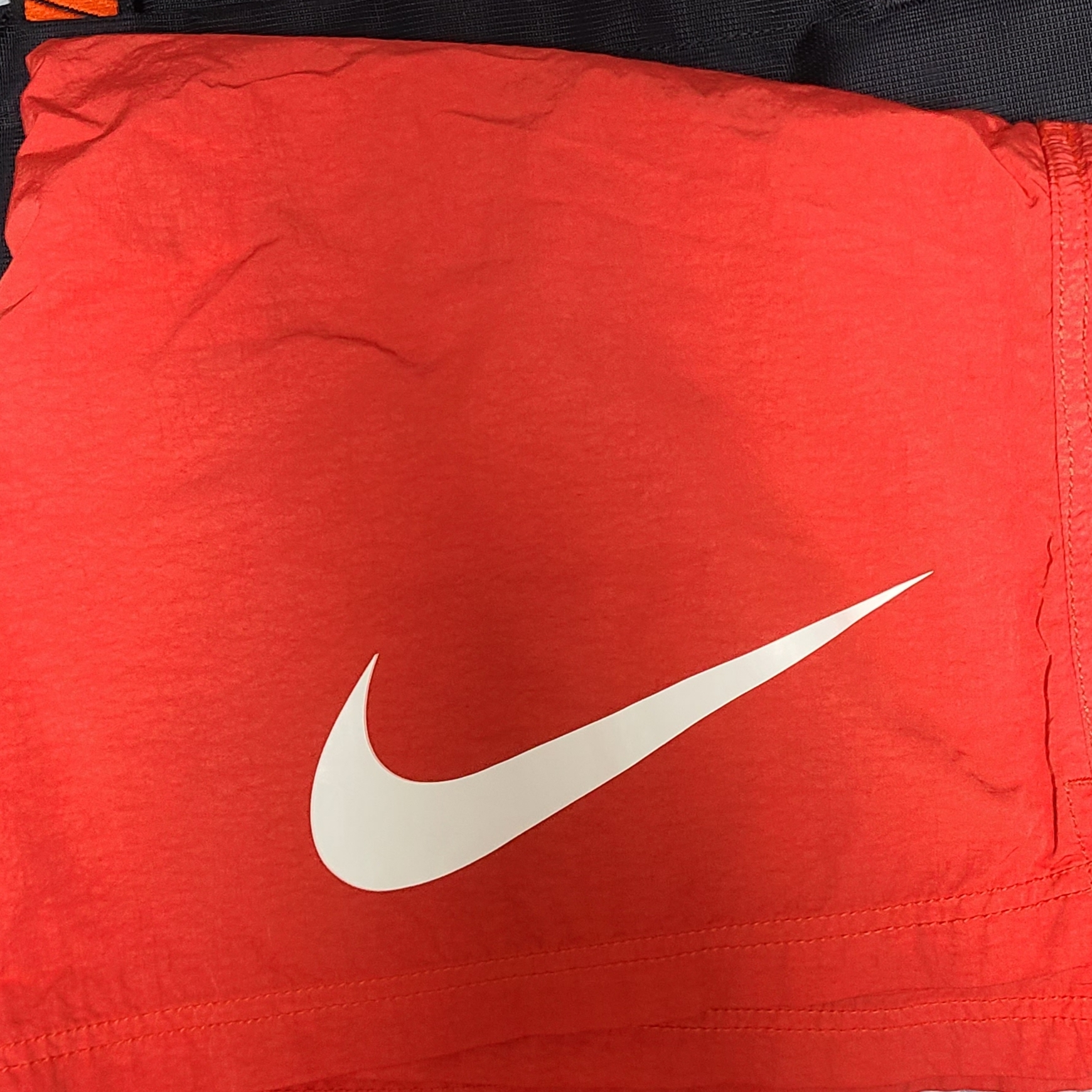 Nike x Stussy Water Shorts Habanero Red 착용 스타일 - 2