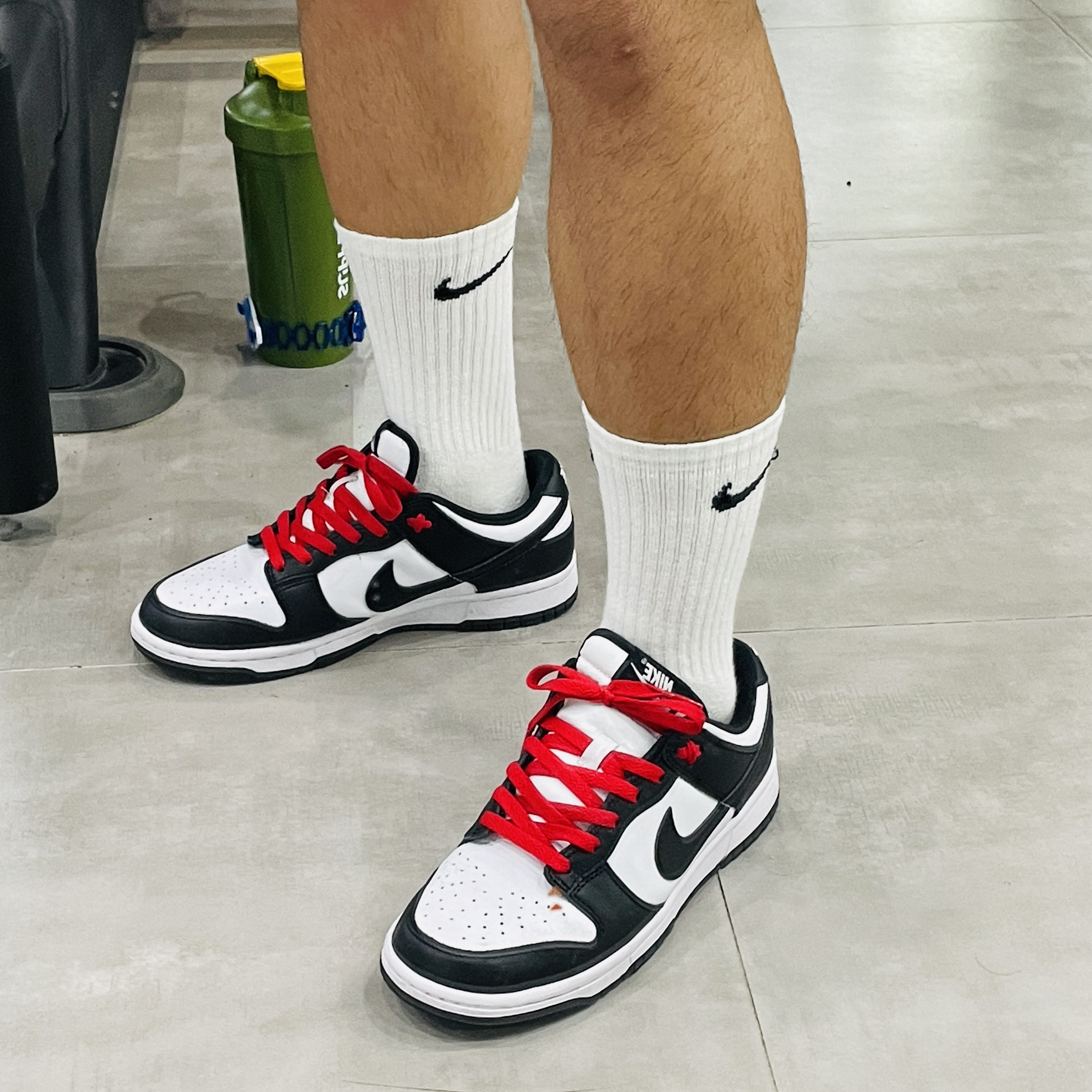 Nike Dunk Low Retro Black 착용 스타일