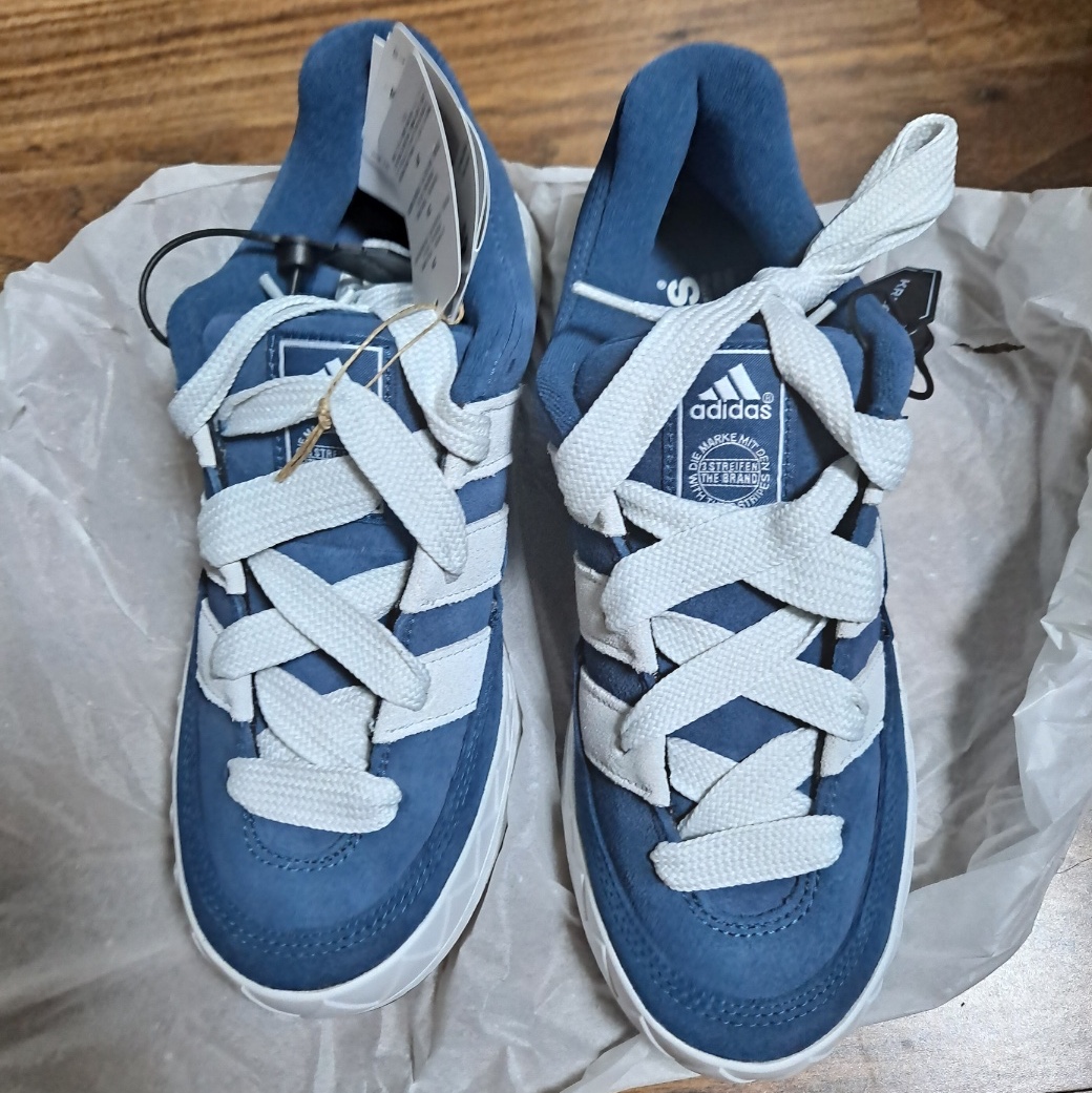 Adidas Adimatic Night Marin 착용 스타일 - 3