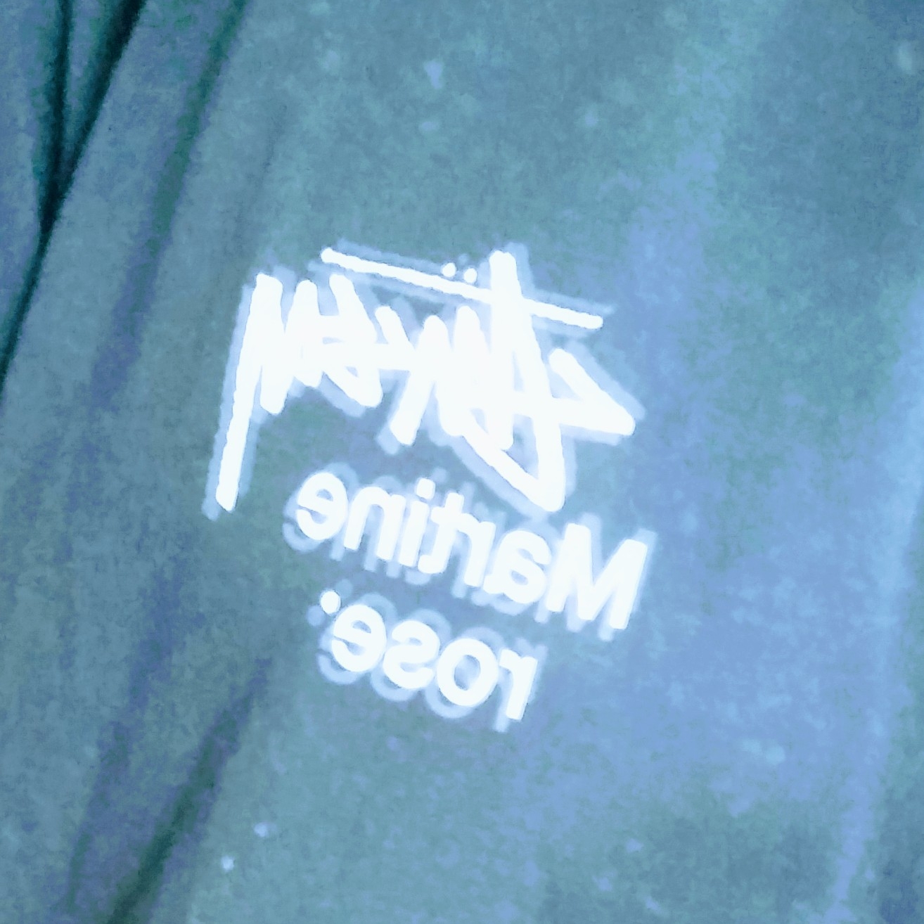 Stussy x Martine Rose Collage Pigment Dyed T-Shirt Black 착용 스타일