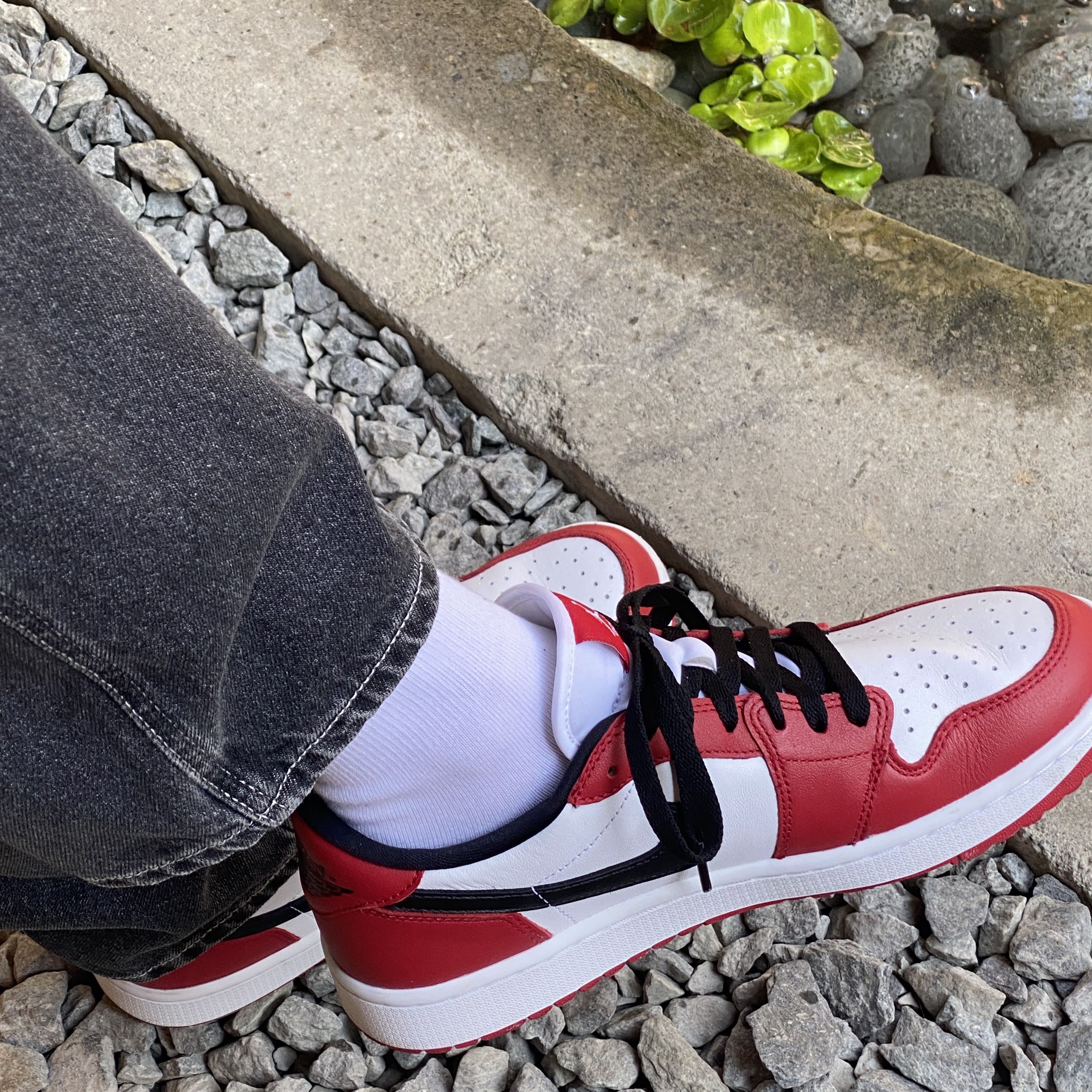 Jordan 1 Low Golf Chicago 착용 스타일