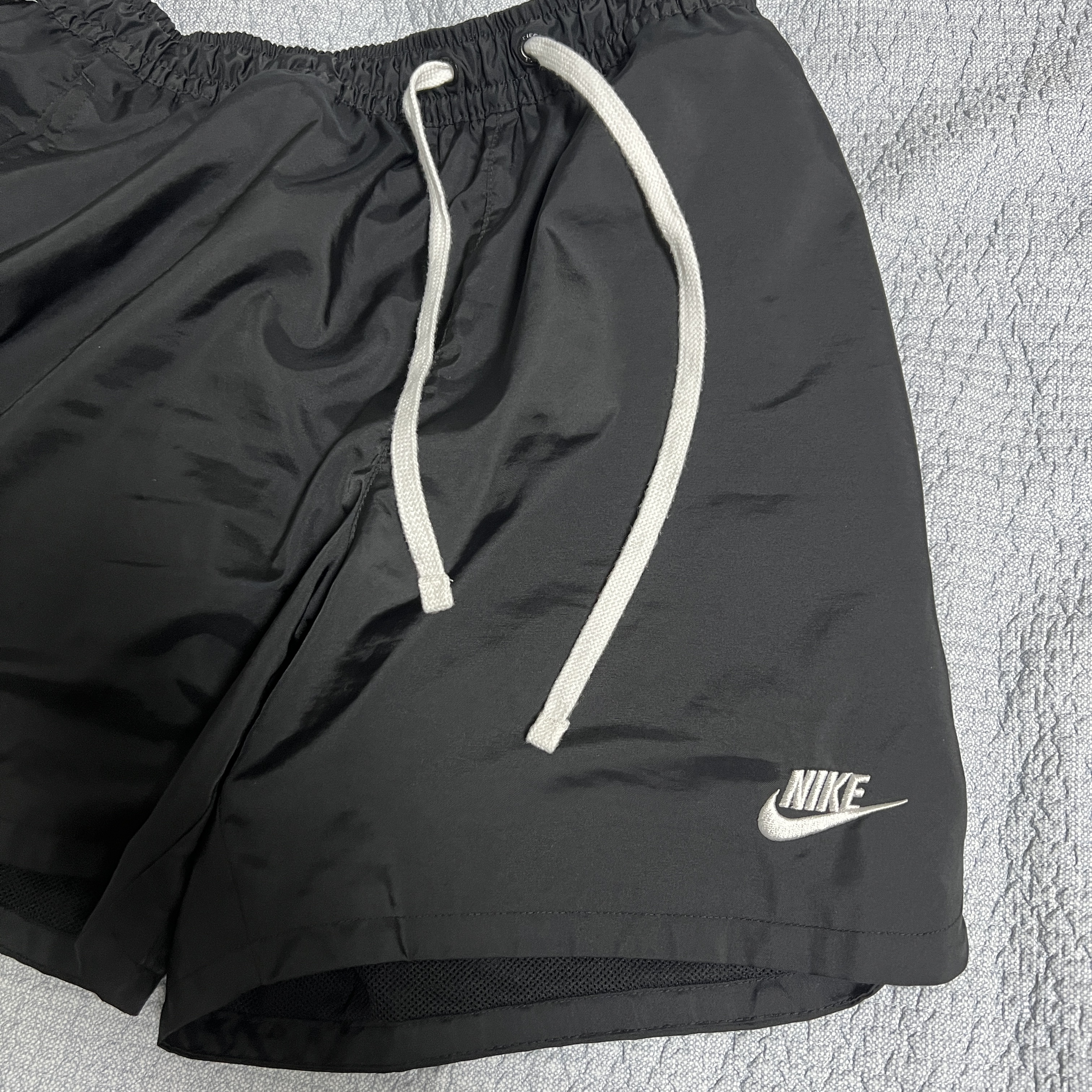Nike NSW Woven Lined Flow Shorts Black - Asia 착용 스타일
