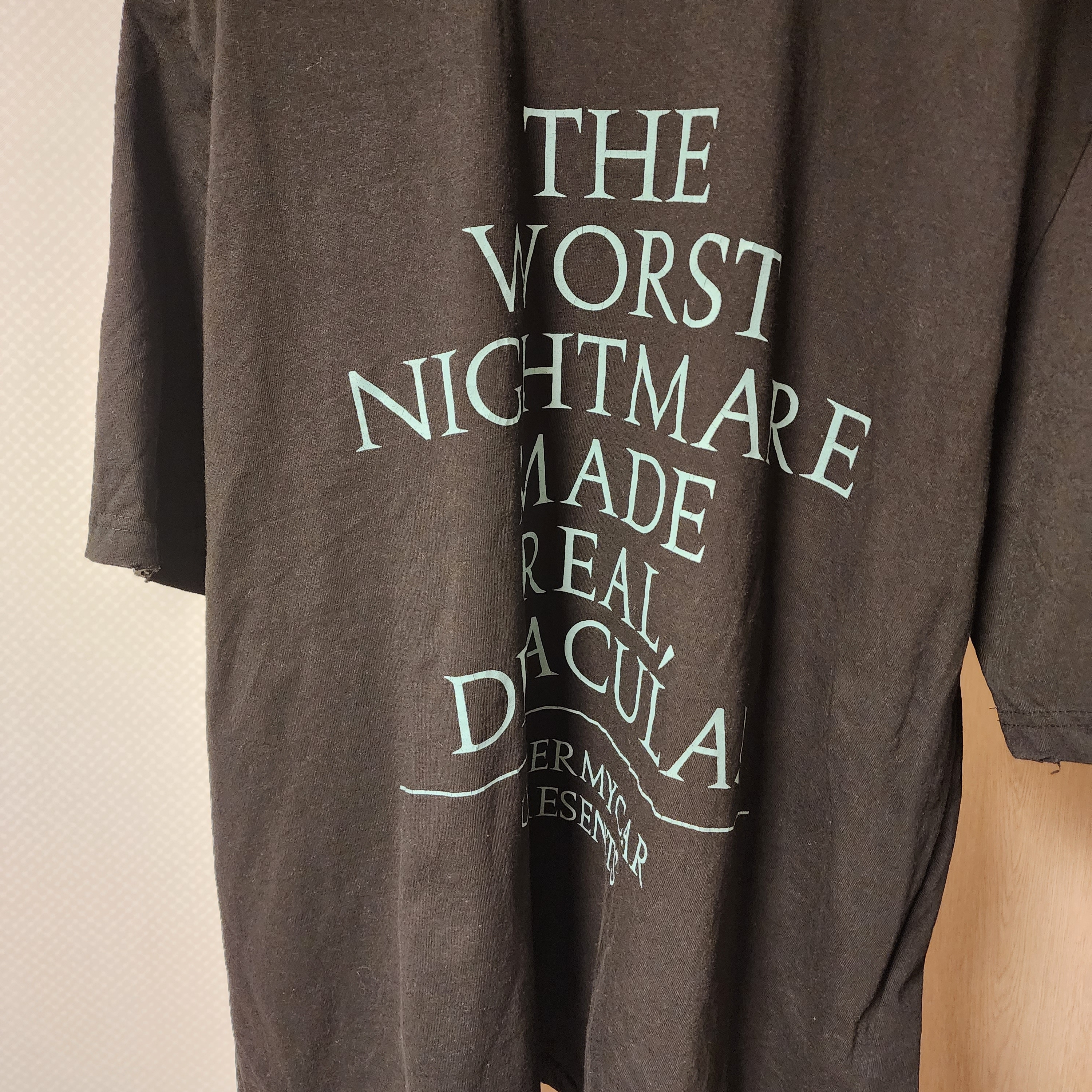 Undermycar Real Dracula Graphic T-Shirt Black - 23SS 착용 스타일