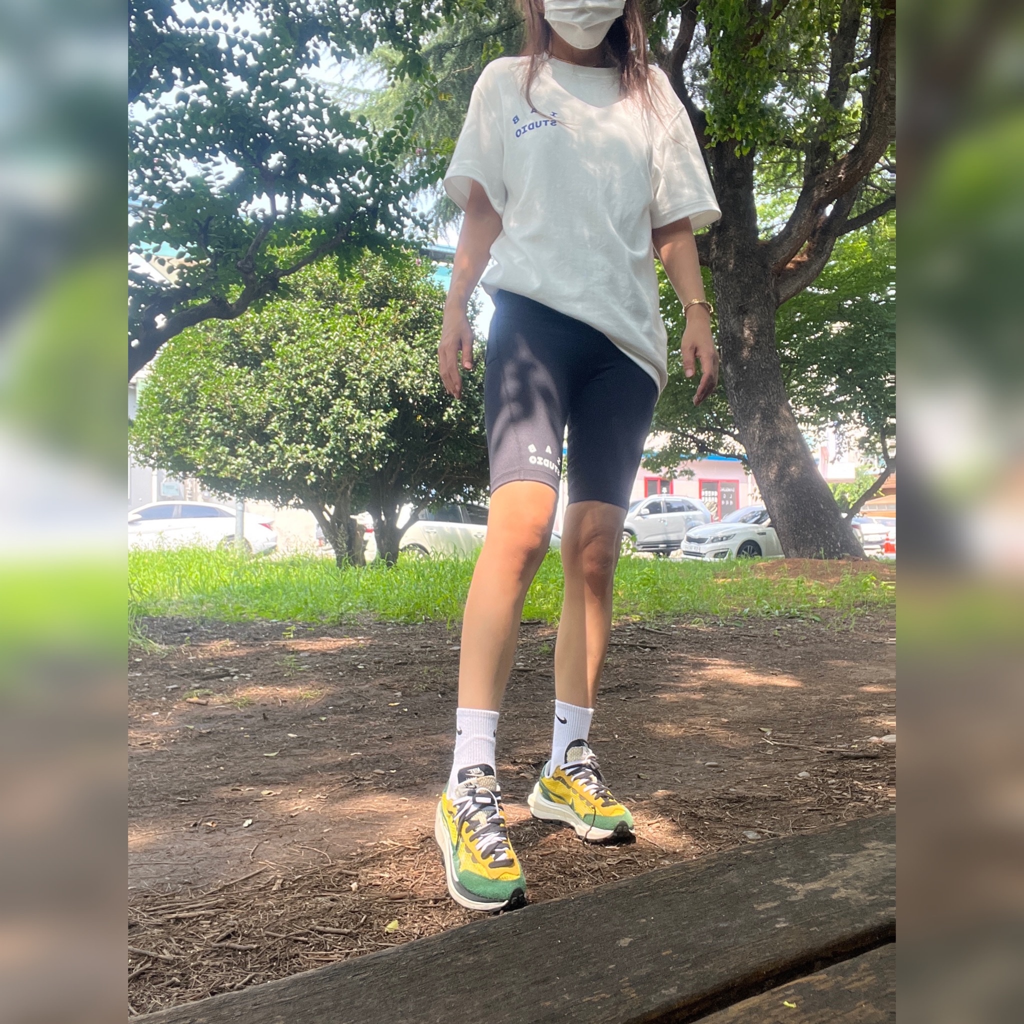 (W) IAB Studio Leggings Shorts Black - 23FW, Nike x Sacai VaporWaffle Tour Yellow & Gorge Green Sail 착용 스타일