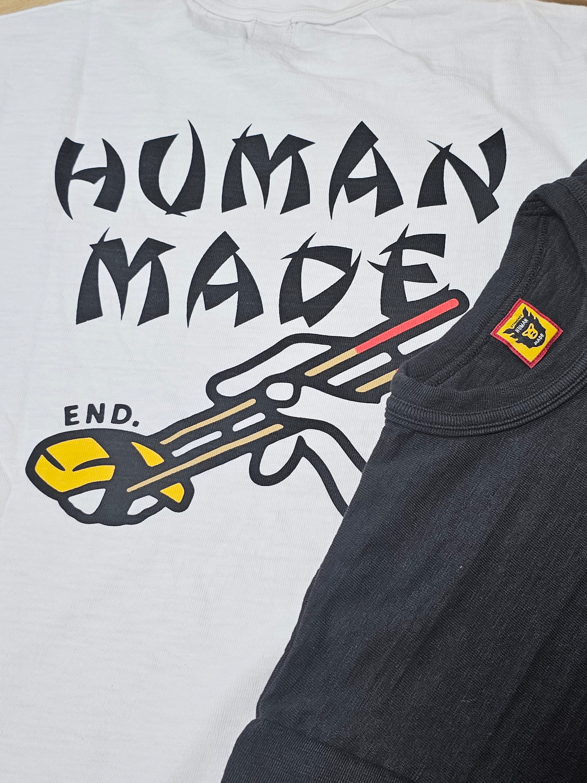 Human Made x END. Sushi T-Shirt White, Human Made x END. Sushi T-Shirt Black 착용 스타일 - 5
