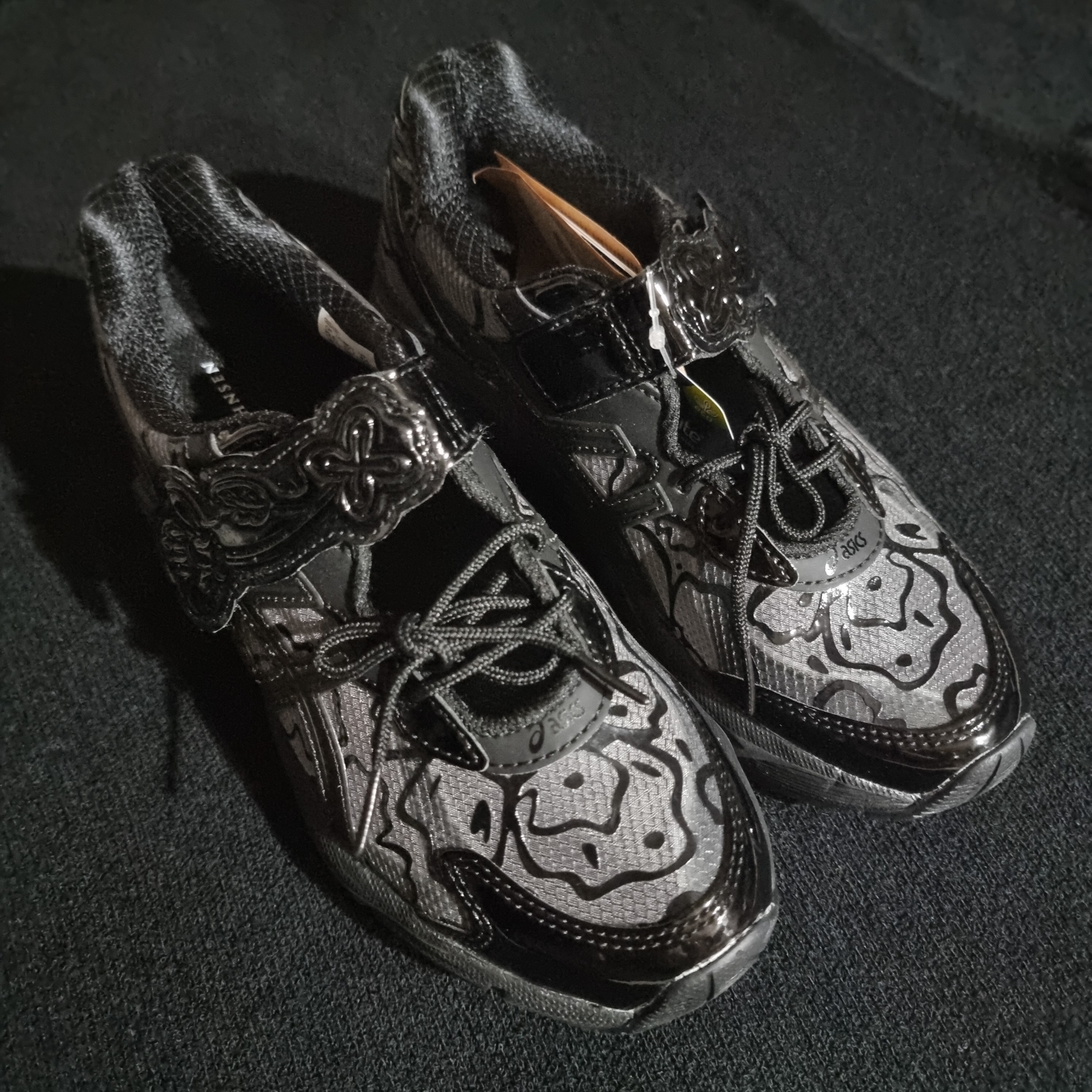 Asics x Cecilie Bahnsen GT-2160 Black 착용 스타일