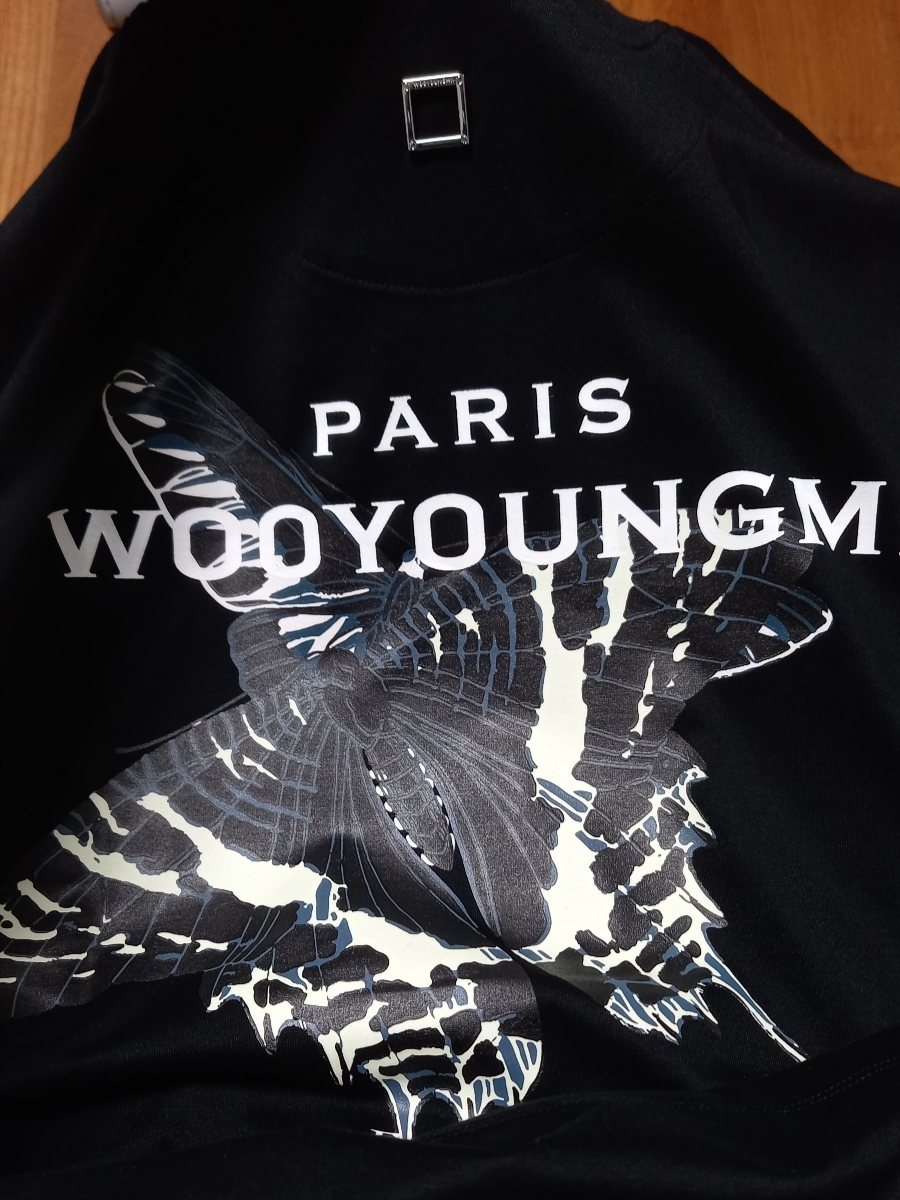 Wooyoungmi Butterfly Back Logo T-shirt Black - 23SS 착용 스타일
