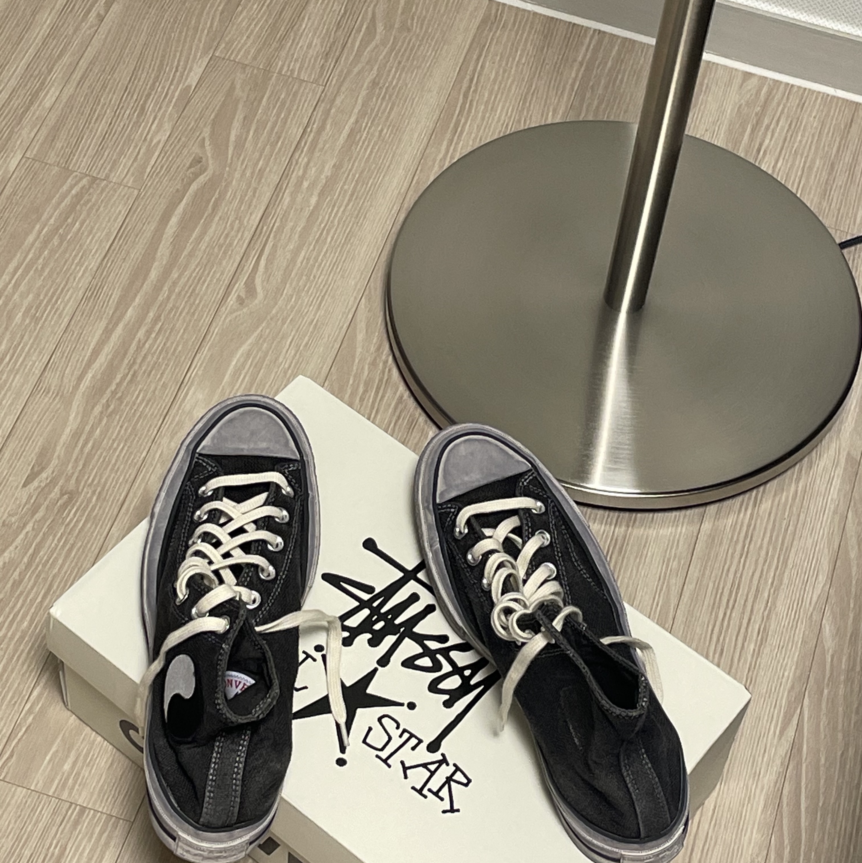 Converse x Stussy x Our Legacy Work Shop Chuck 70 High Pigeon Grey 착용 스타일