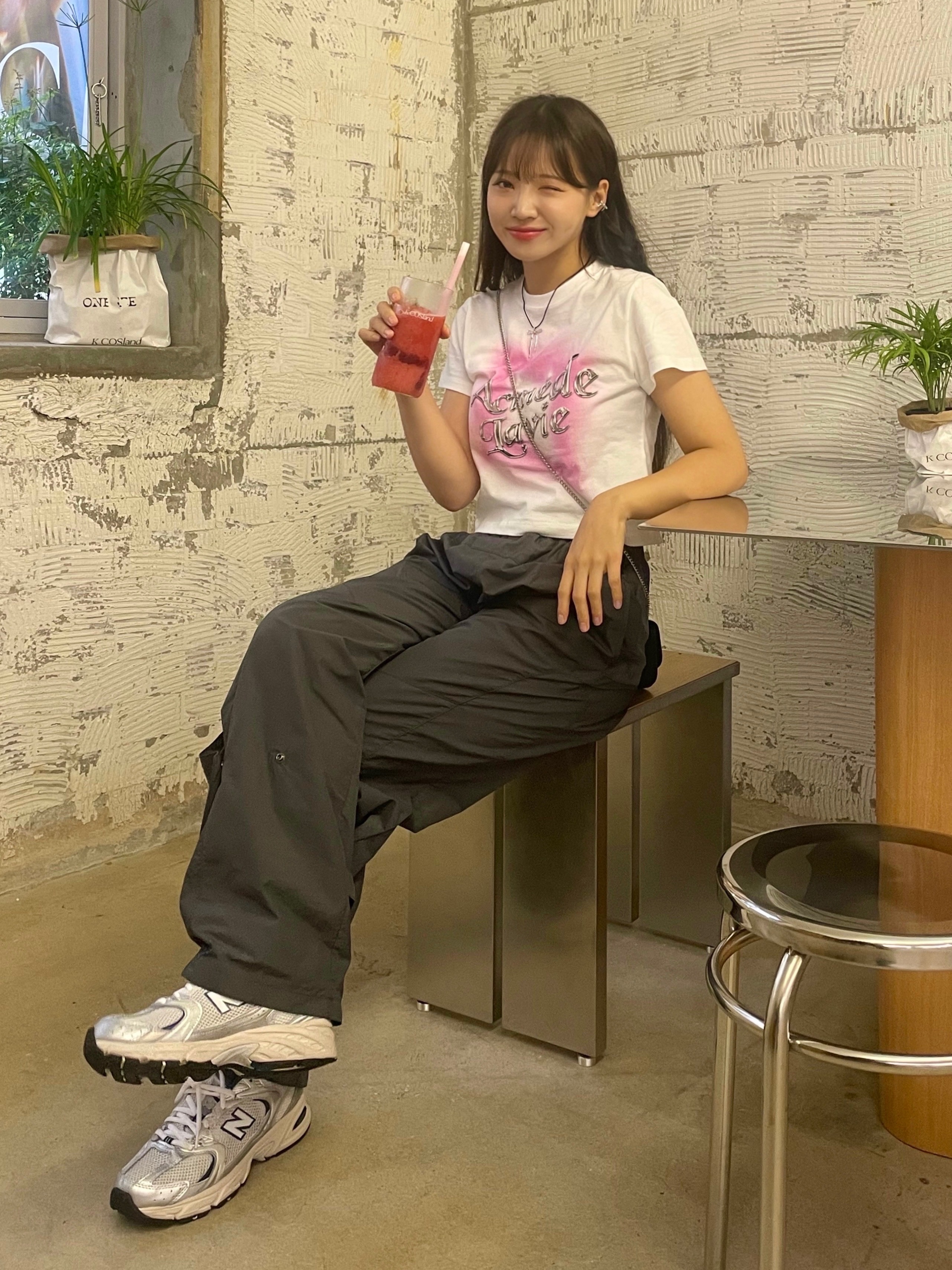 New Balance 530 Steel Grey 착용 스타일 - 3