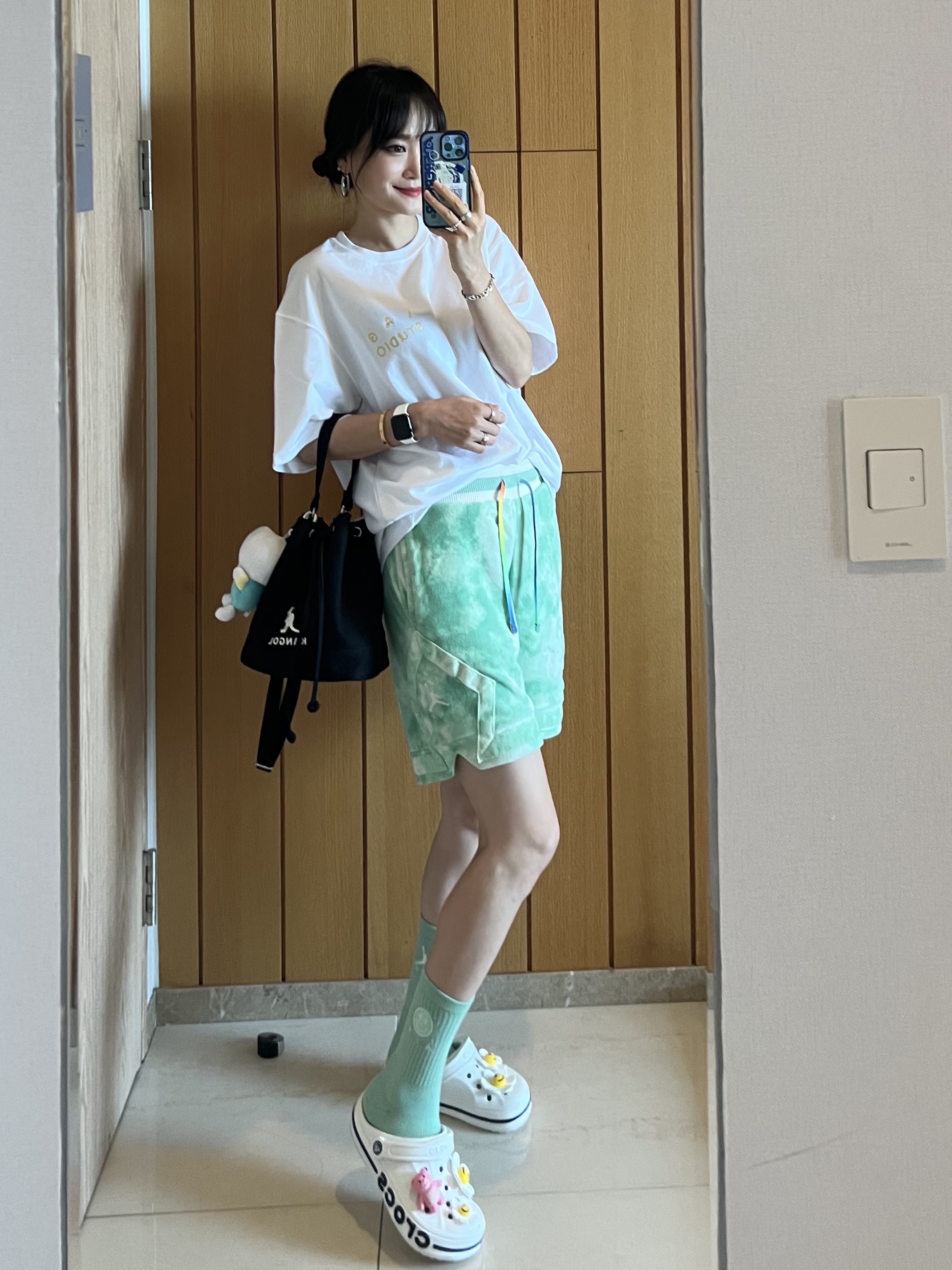 Jordan x J Balvin Shorts Jade Aura - Asia, Jordan x J Balvin Legacy Energy Crew Socks Celestine Blue 착용 스타일