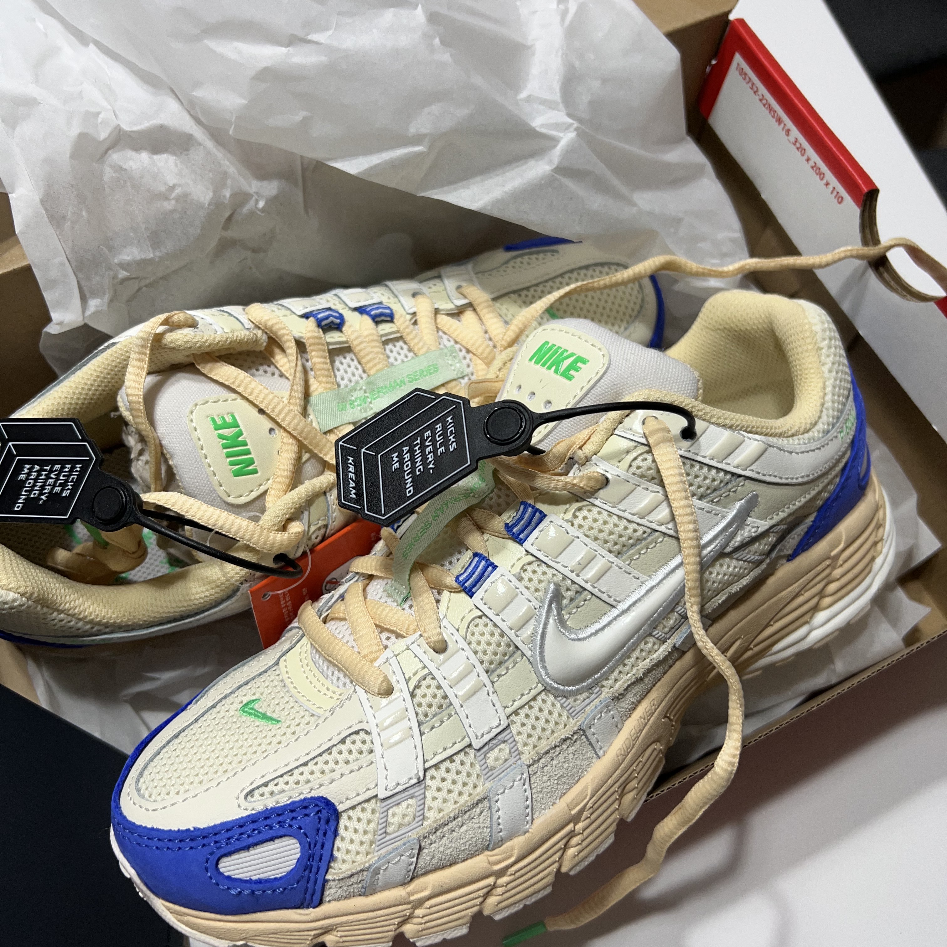 Nike P-6000 Coconut Milk Medium Blue 착용 스타일