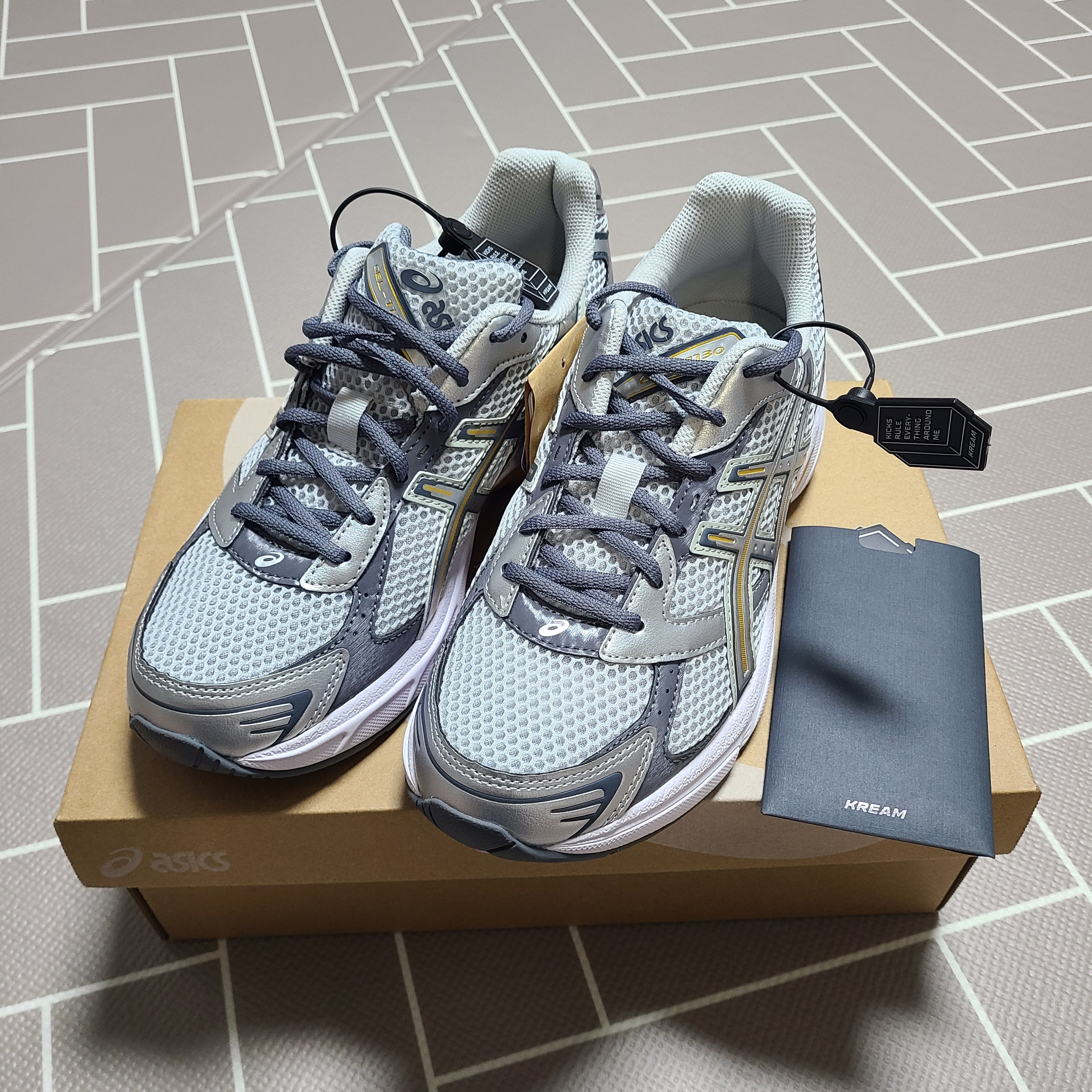 Asics Gel-1130 French Blue Pure Silver, Asics Gel-1130 Polar Shade Pure Silver 착용 스타일 - 2