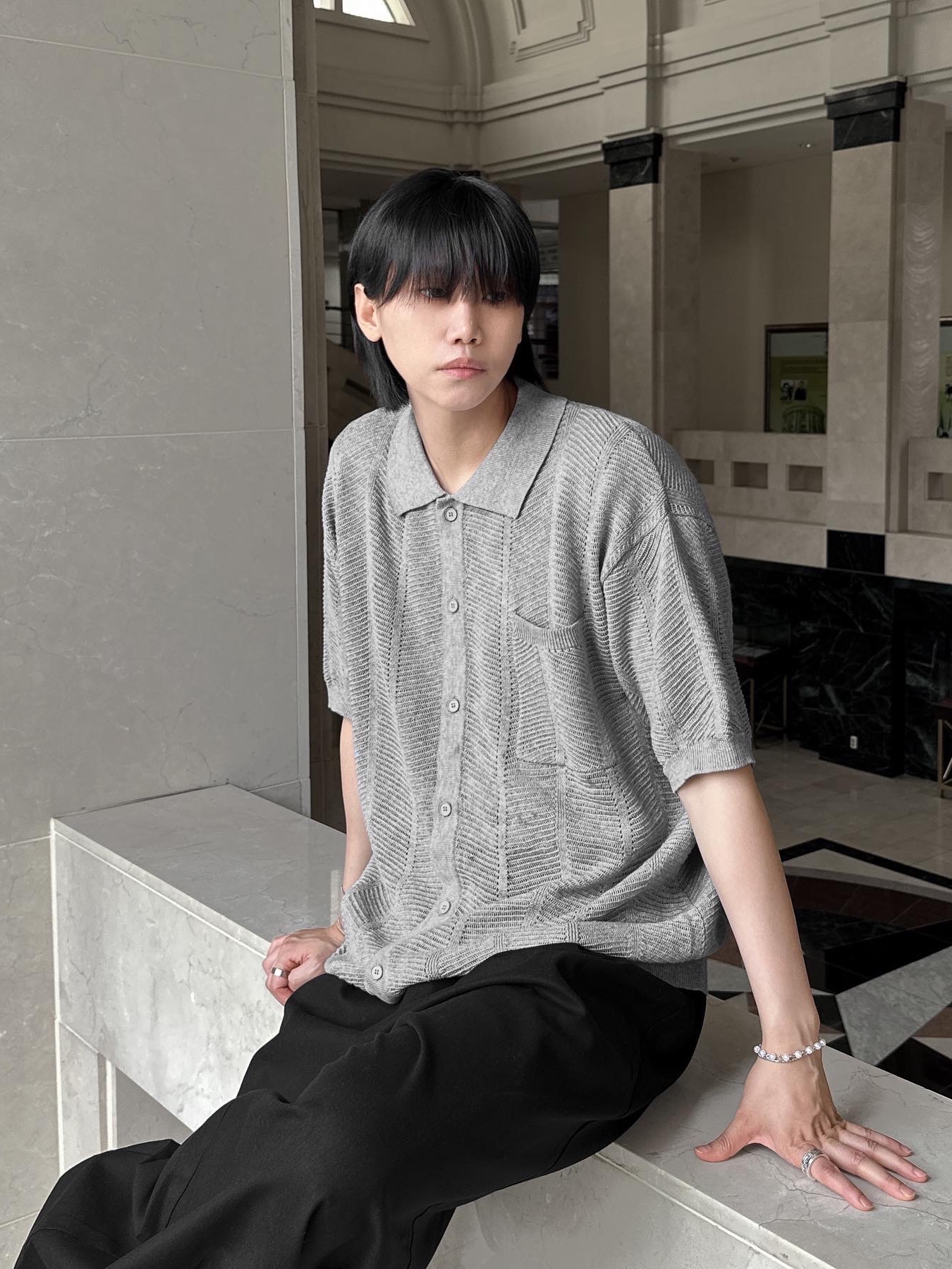 Maison Mihara Yasuhiro Wayne OG Sole Leather Low-top Sneakers White 착용 스타일 - 2